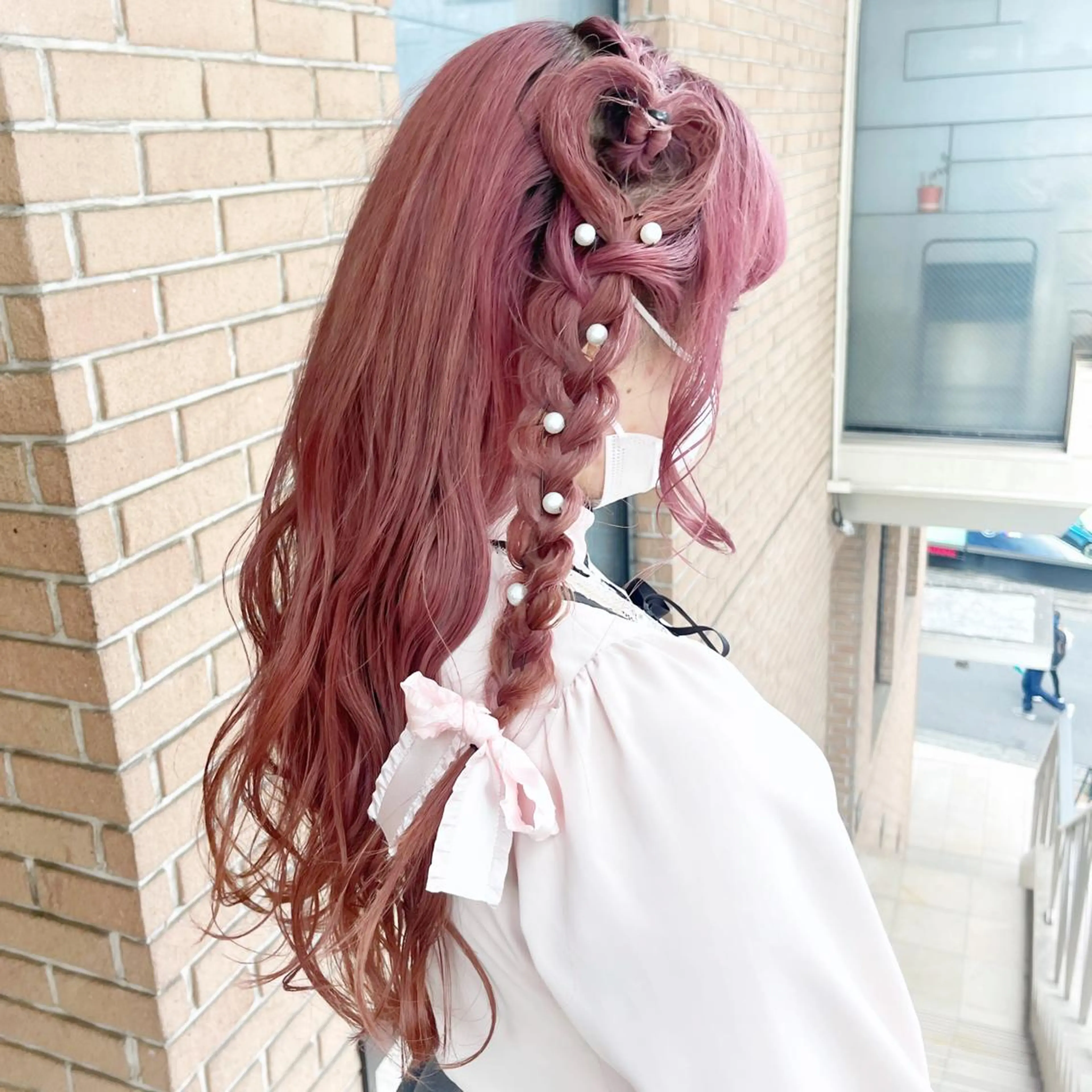 ロング カラー ヘアアレンジ ヘアセット ピンクカラー🩷 ヘアセットＮＯ.1のヘアスタイル