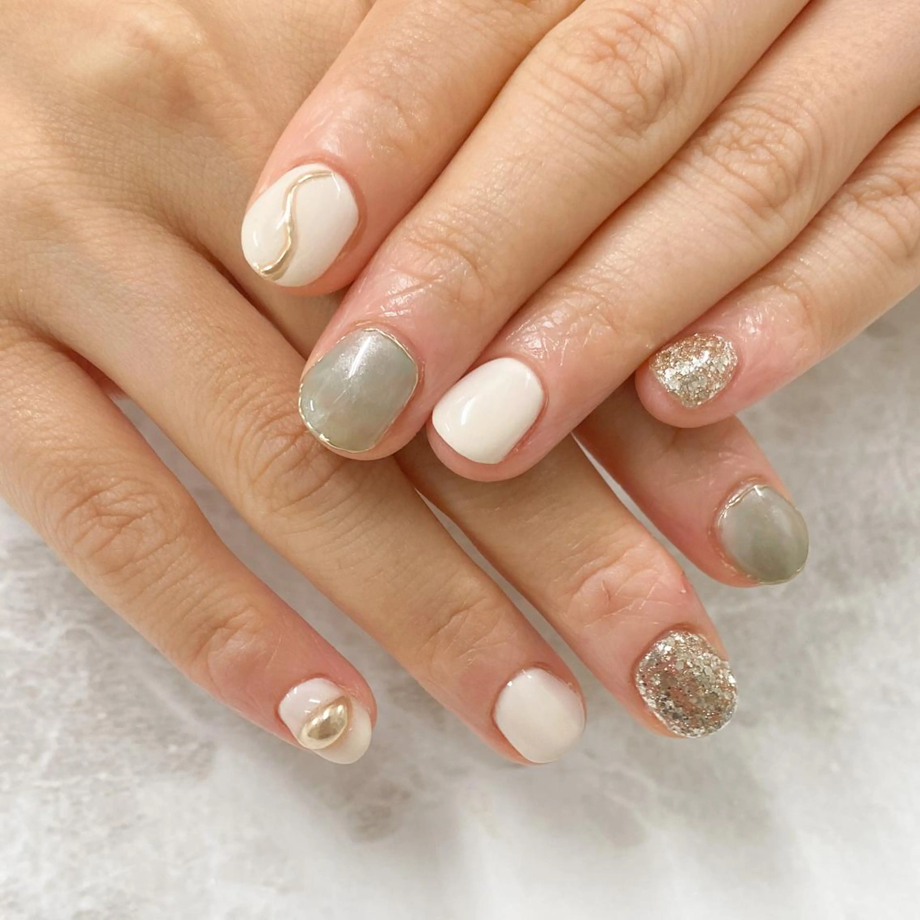 ネイル 黒沢 直子のネイルデザイン