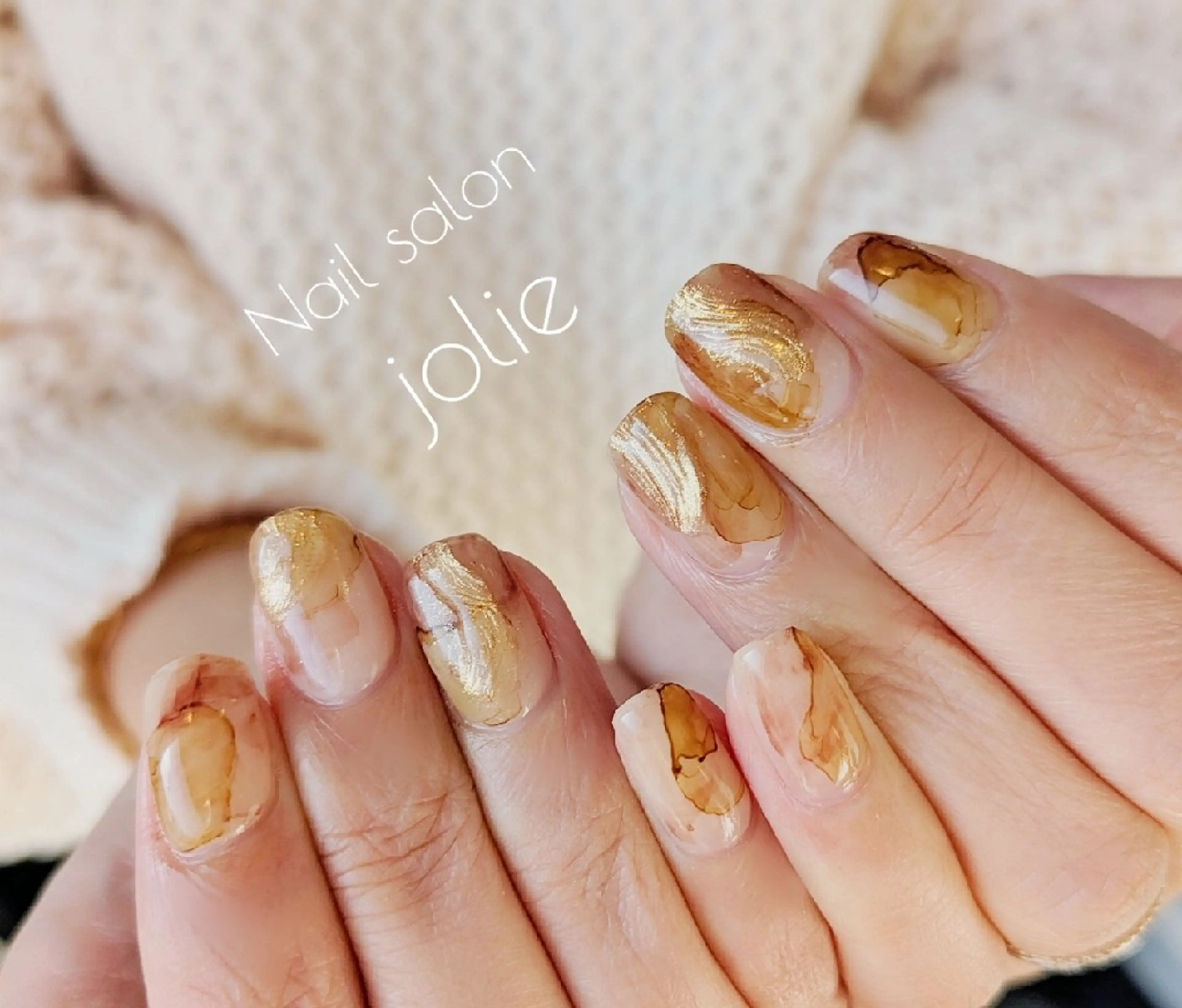 ネイル アートネイル ゴールド ミラーネイル ニュアンスネイル 冬ネイル jolie  ISIHARAのネイルデザイン