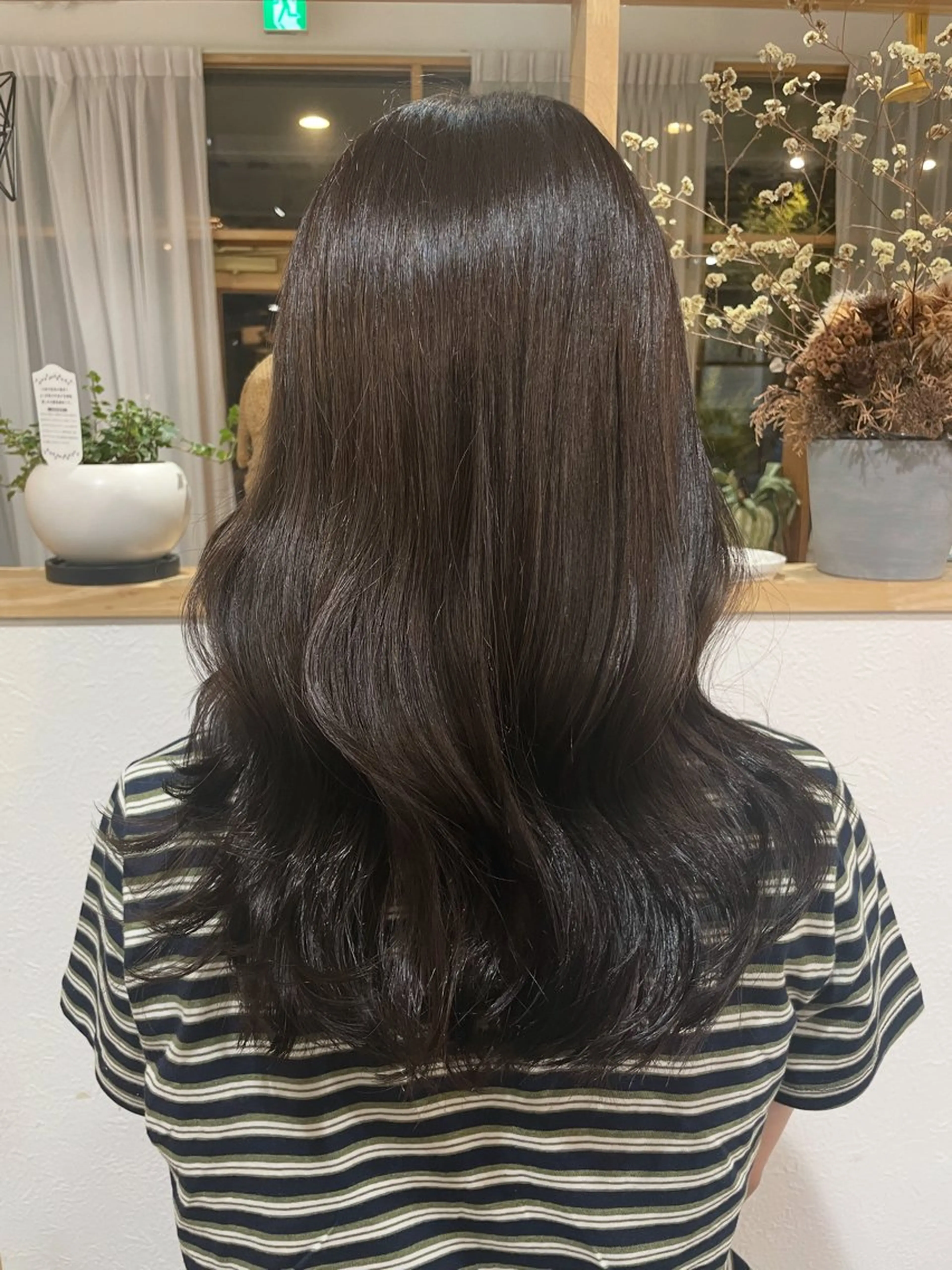 ミディアム ヘアカラー merc.🐰澤田 凜のヘアスタイル