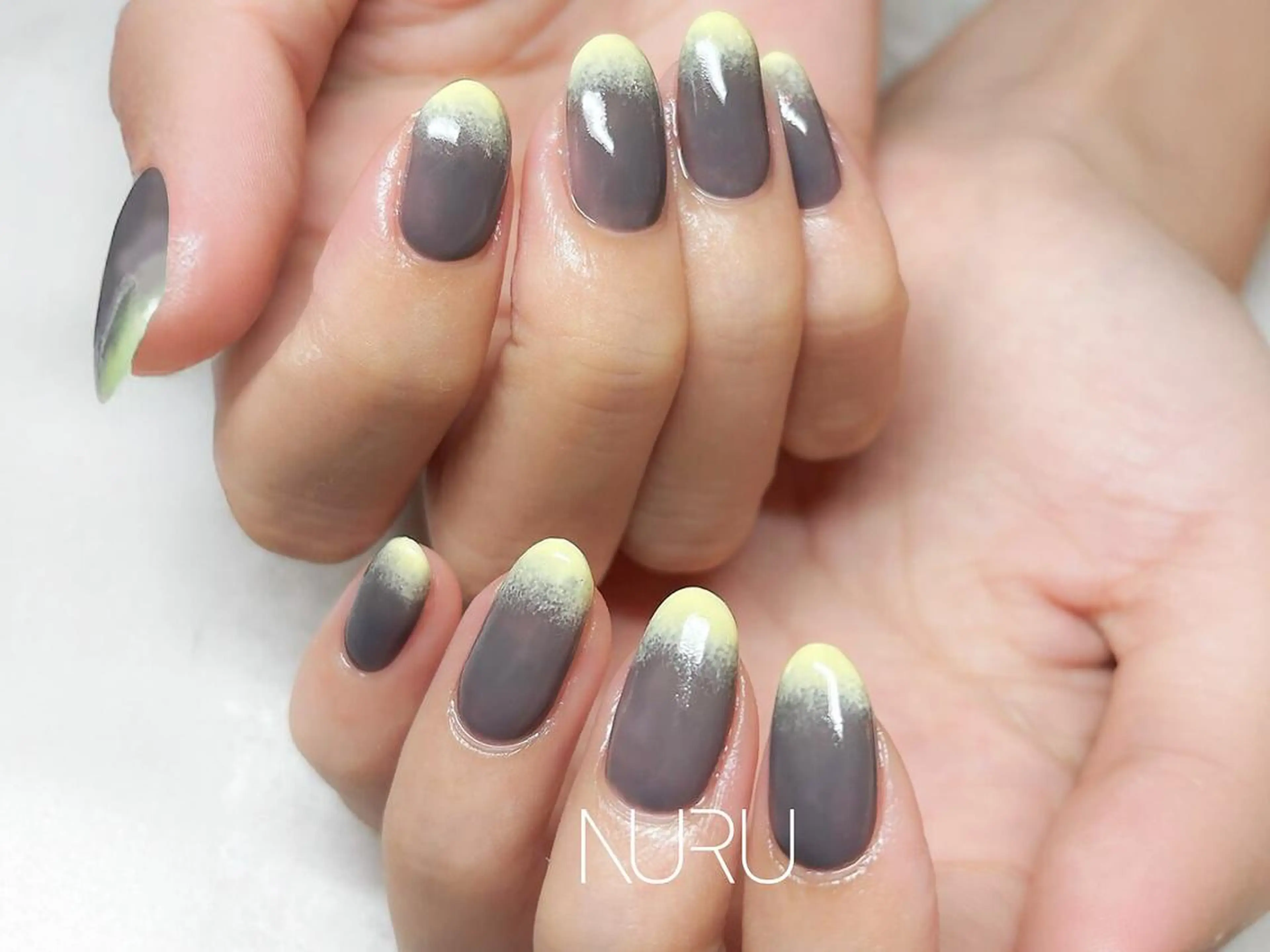 ネイル グラデーション ハンドネイル NURU NAIL ヌルネイル新宿のネイルデザイン