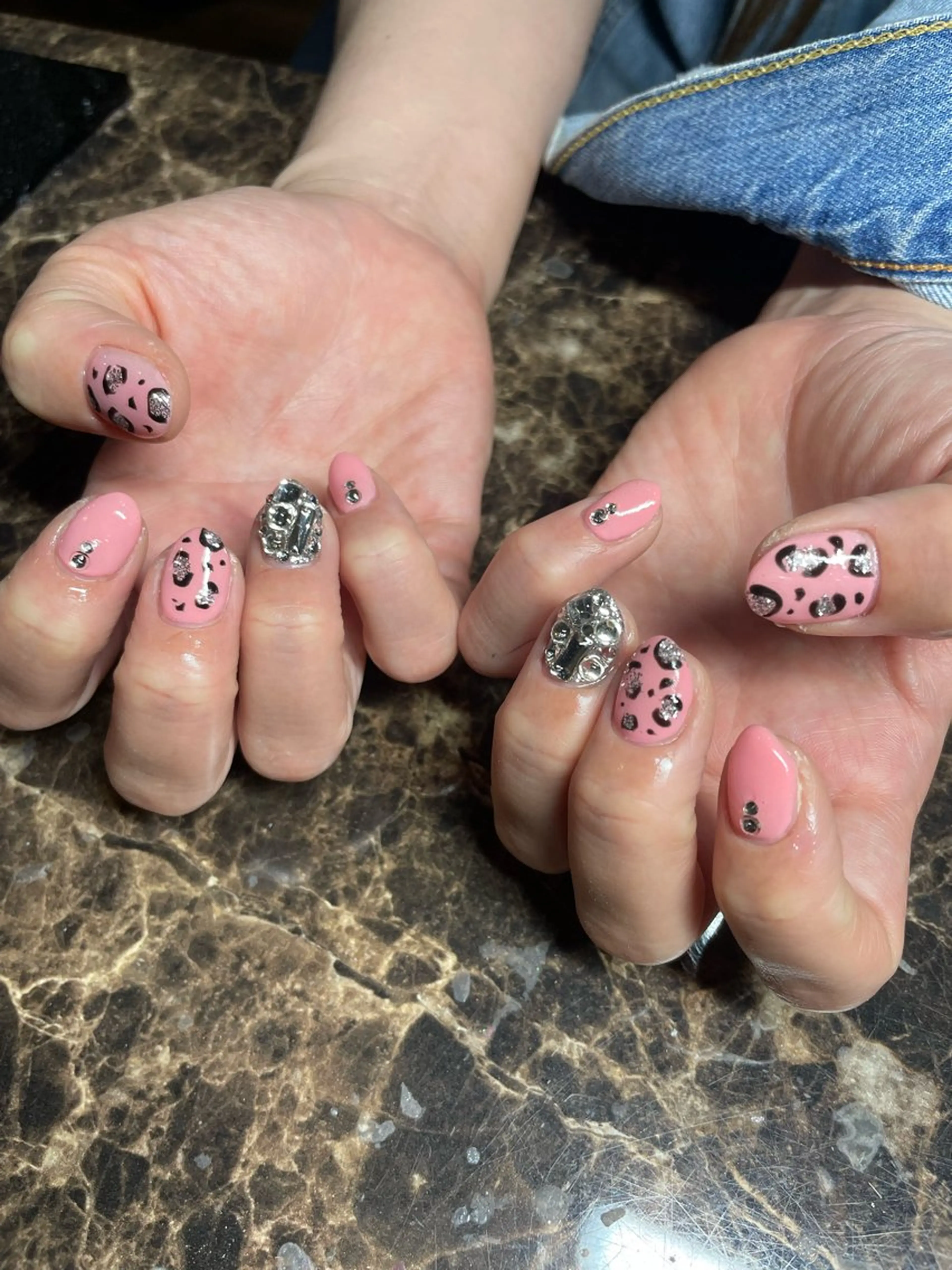 ネイル アニマル柄 IROHA NAIL 北村菜帆のネイルデザイン