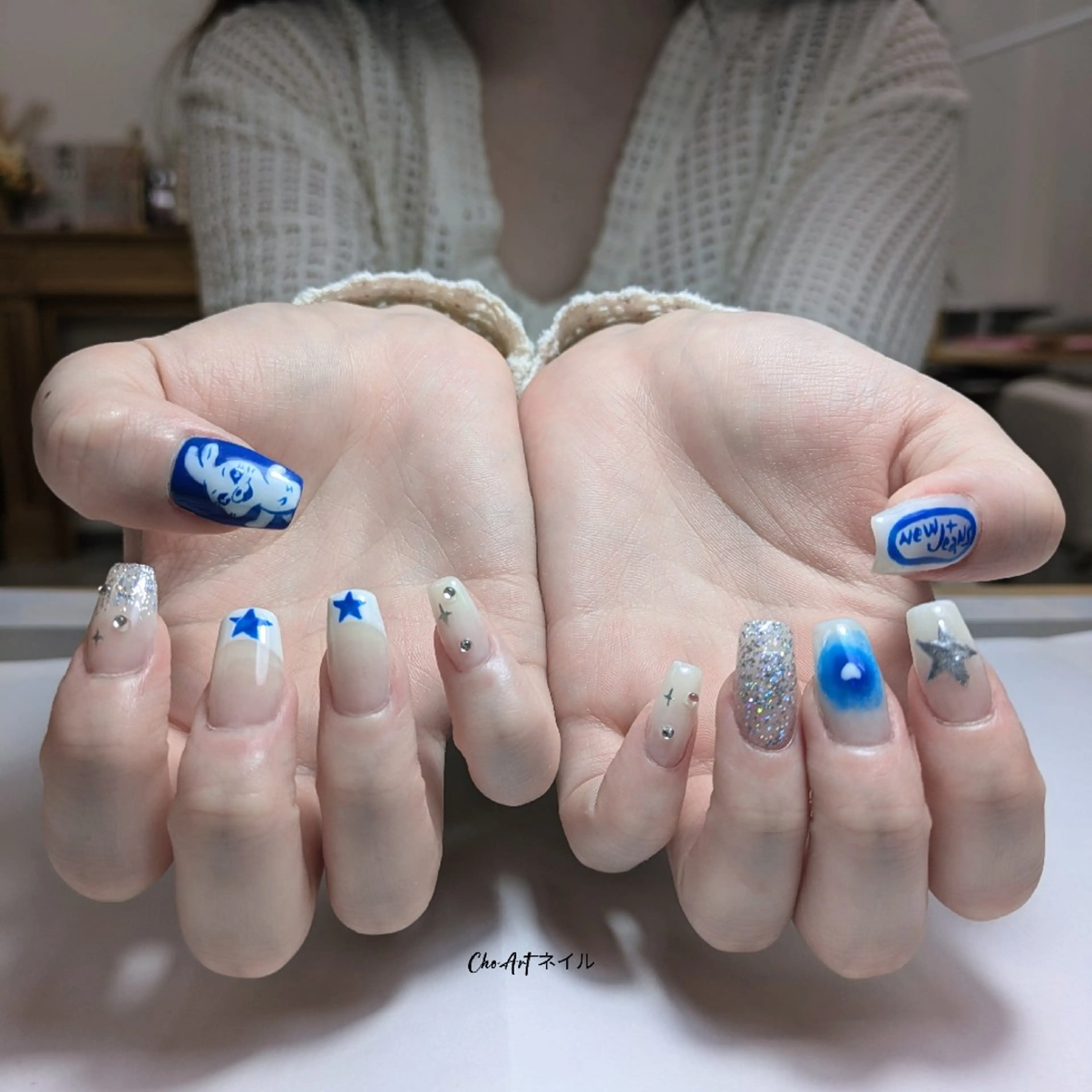 ネイル アートネイル ブルー ジェルネイル 持ち込み ニュアンスネイル Cho Artネイル所属・Cho Art ネイルのネイルデザイン