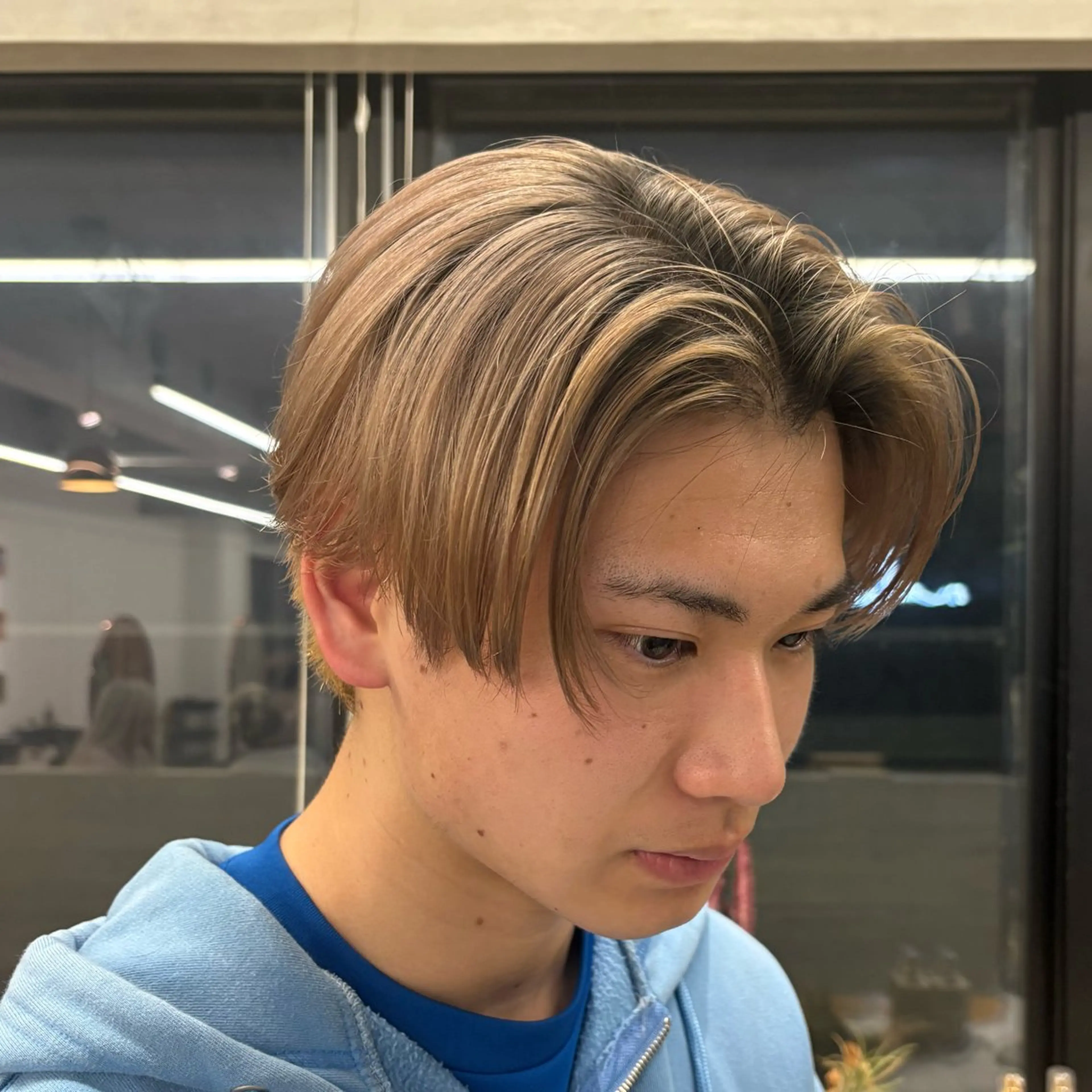 カラー メンズ デザインカラー 【ブリーチ特化】 イマダナツミのヘアスタイル