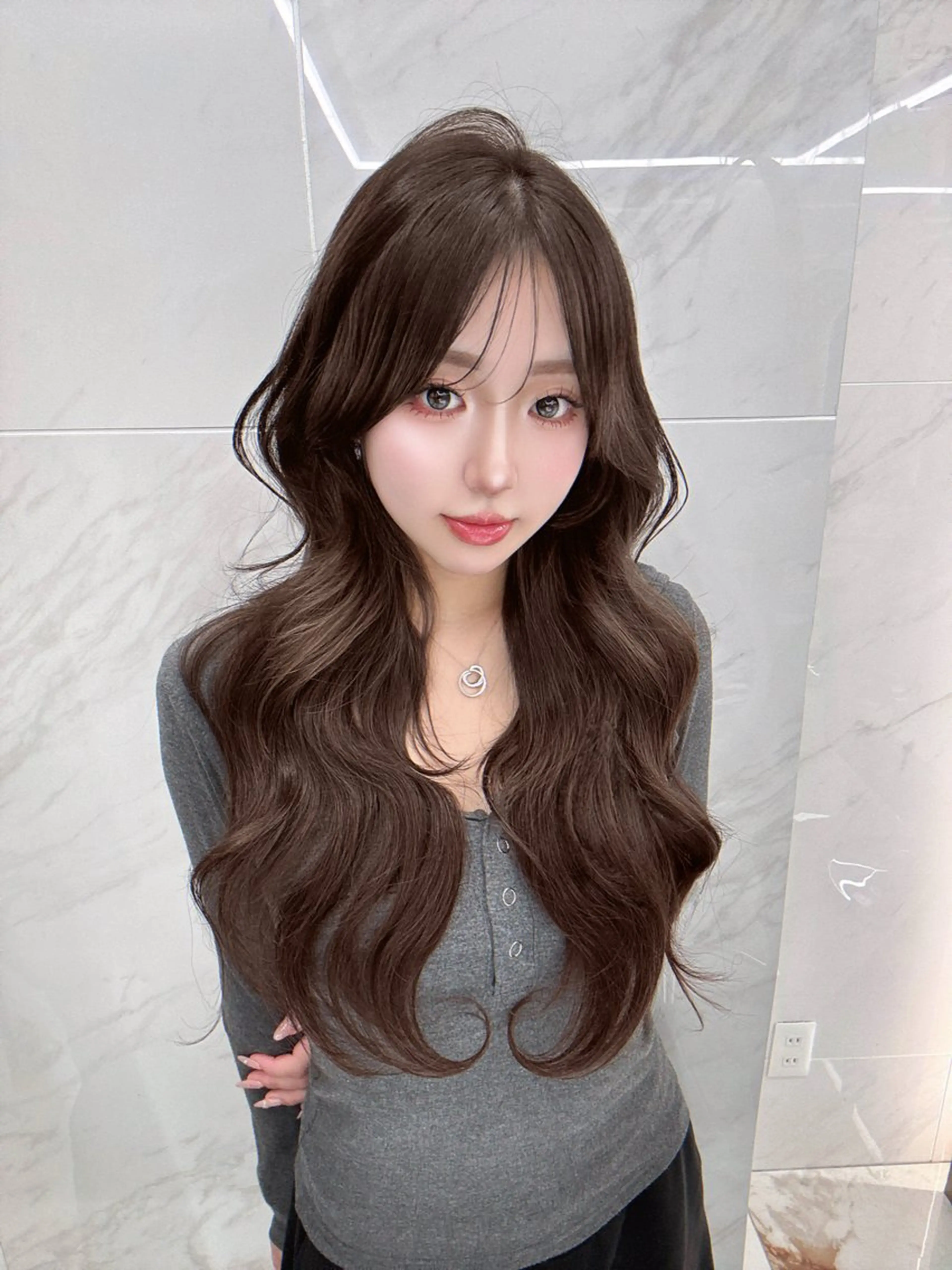 【✨✨当日限定メニュー✨✨🎀12/11限定🎀】カット+カラー+トリートメント+韓国巻きの写真