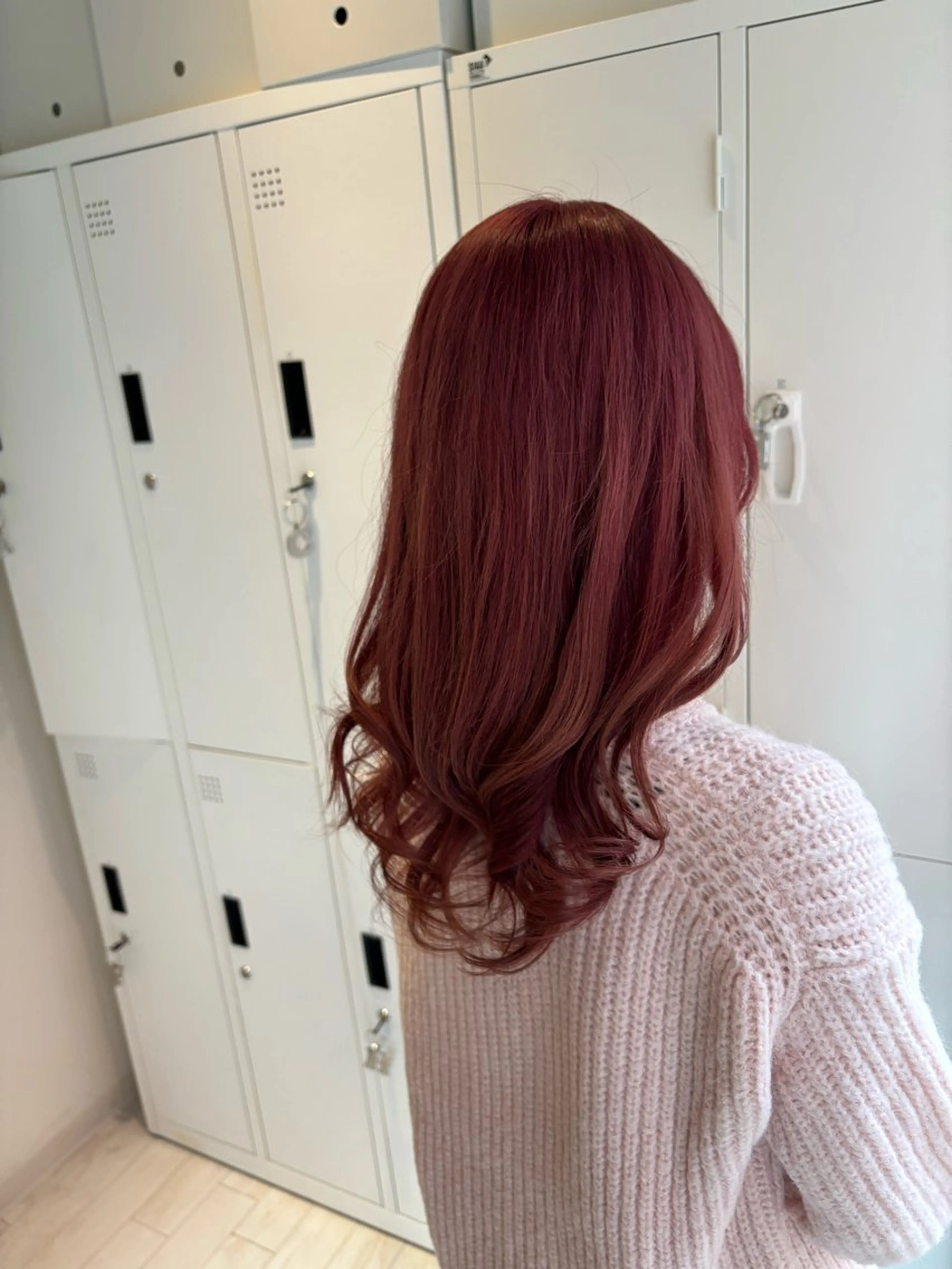 ミディアム カラー ピンクカラー ヘアカラー トリートメント newi 京橋 【yuuki】のヘアスタイル