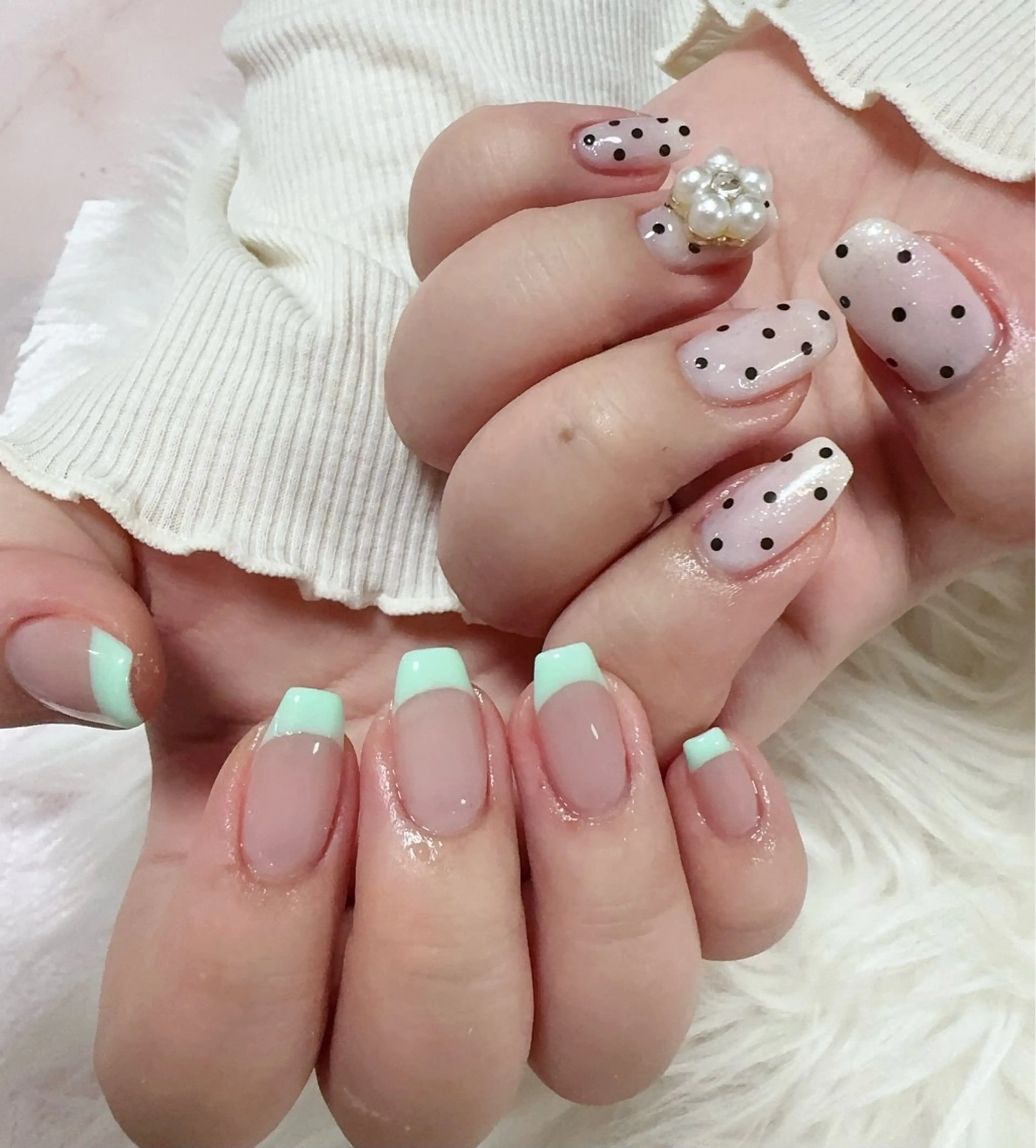 ネイル ハンドネイル ＆ME アンドミーのネイルデザイン