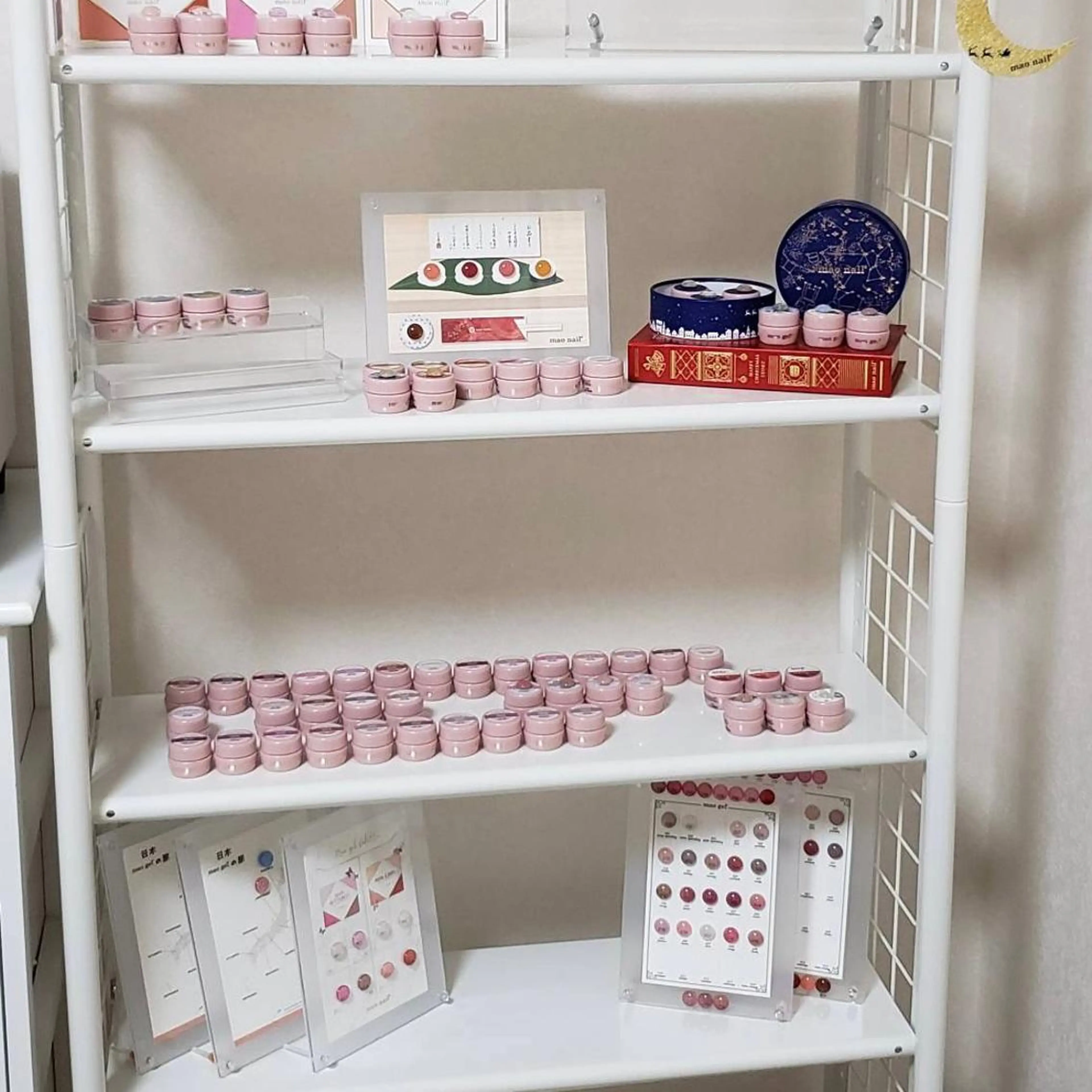 ネイル プライベートサロン　DiDieri所属・竹内 みかこのネイルデザイン