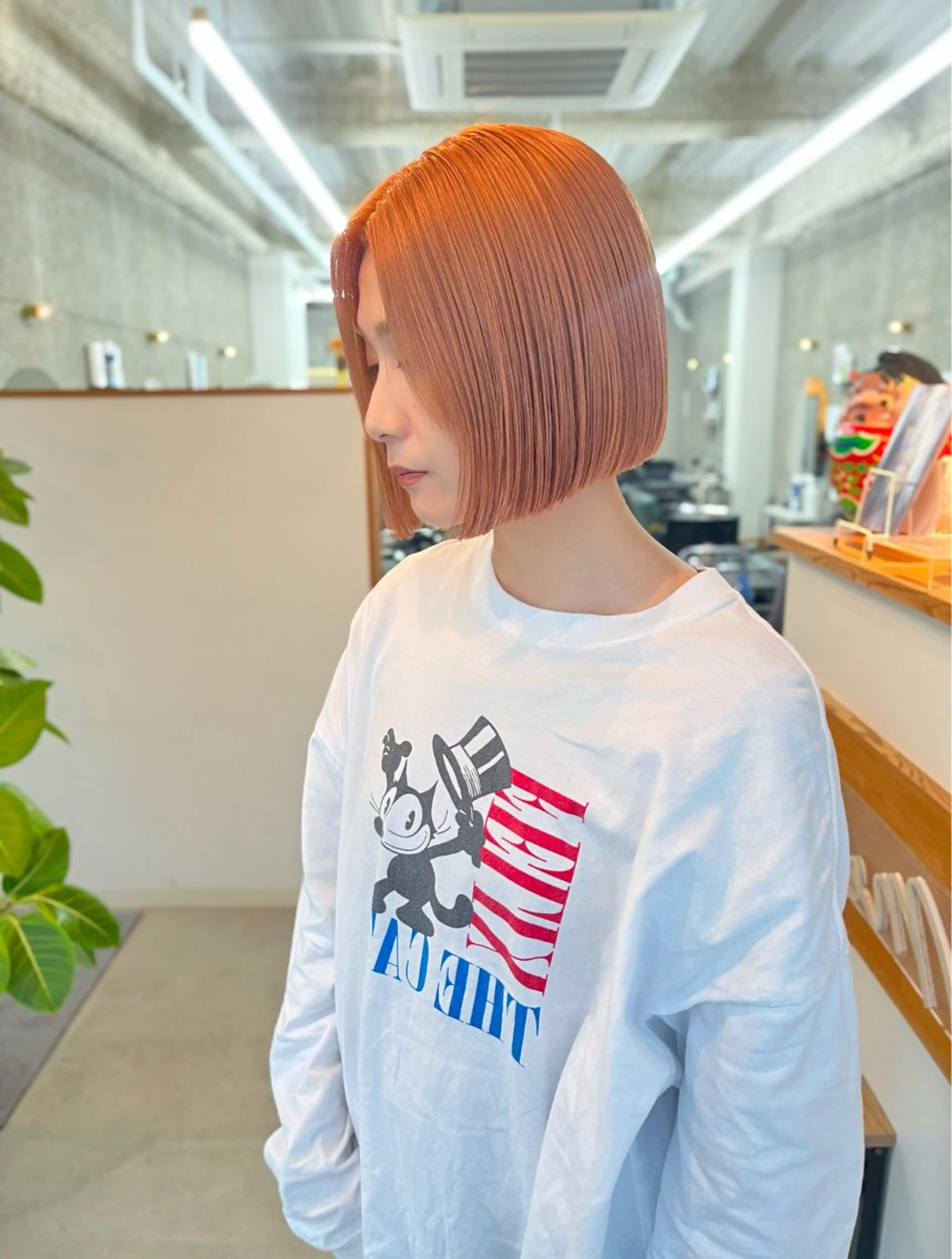 ショート カラー ベージュカラー ブリーチ オレンジ オレンジベージュ ボブ カット ヘアカラー トリートメント Merci Ayumiのヘアスタイル