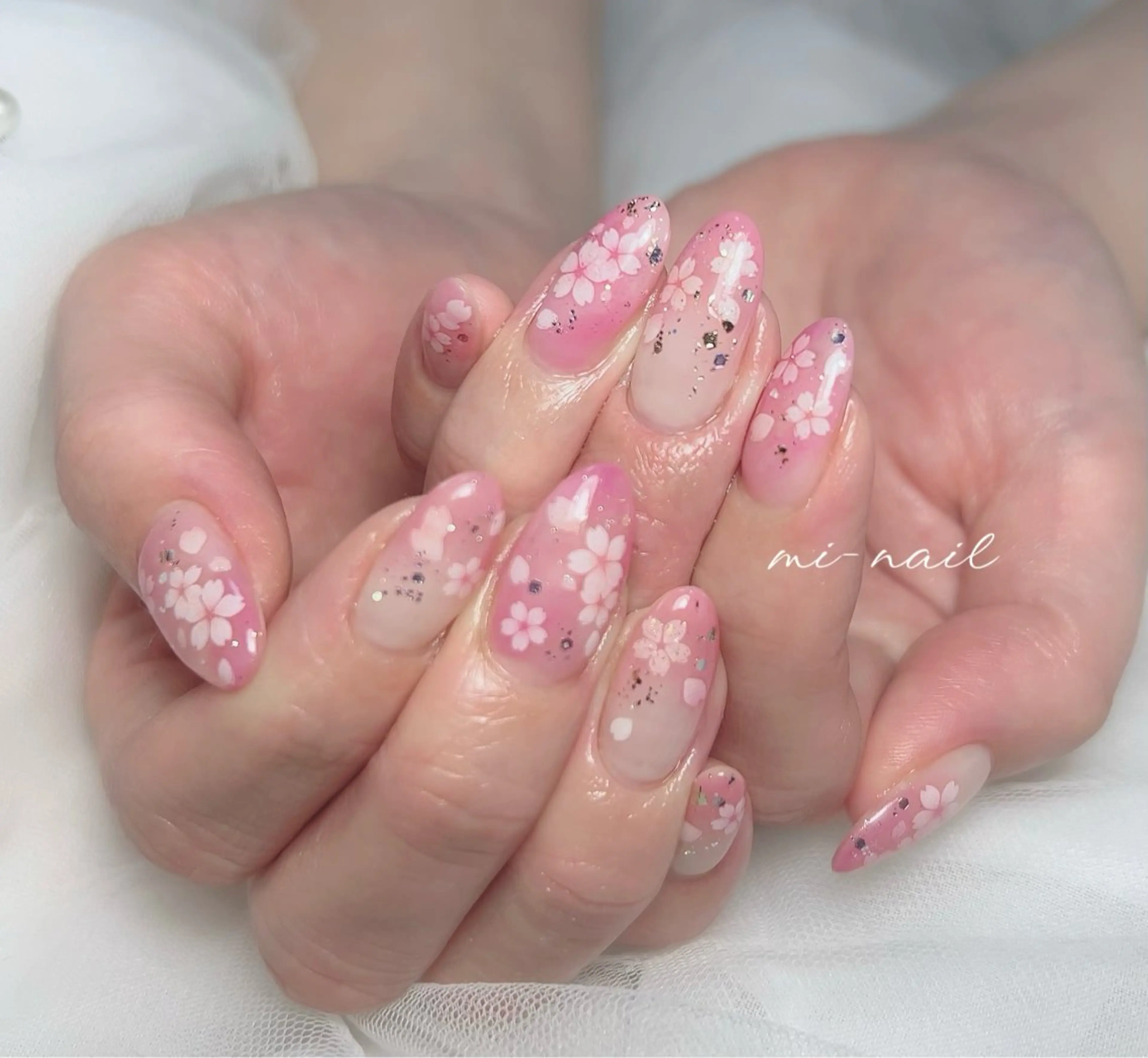 ネイル ハンドネイル ..mi_nail..所属・..mi-nail ..のネイルデザイン