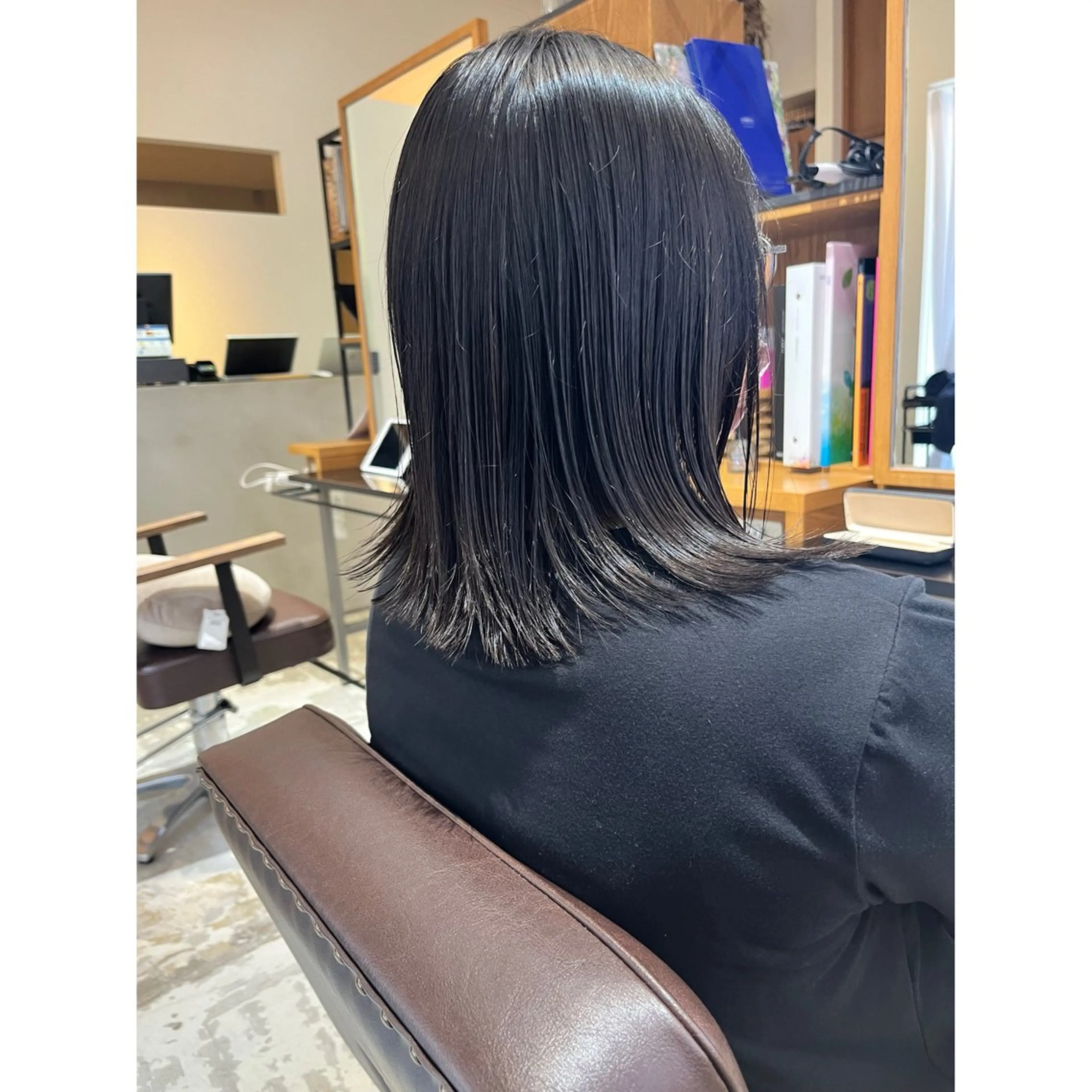 ミディアム カット 喜友名洸季 anoneのヘアスタイル