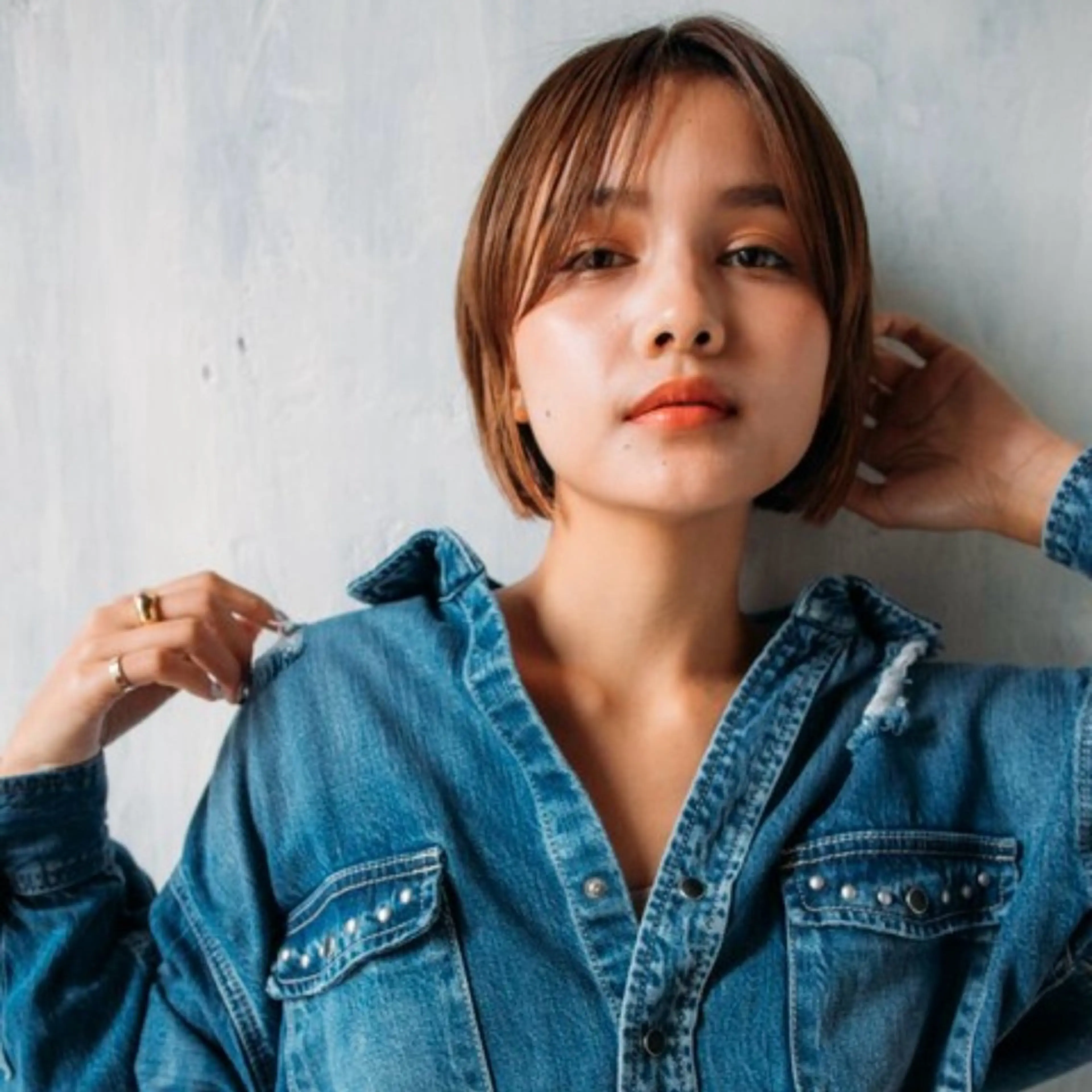 ミディアム カラー 似合わせショート/ ハイライト/我如古のヘアスタイル