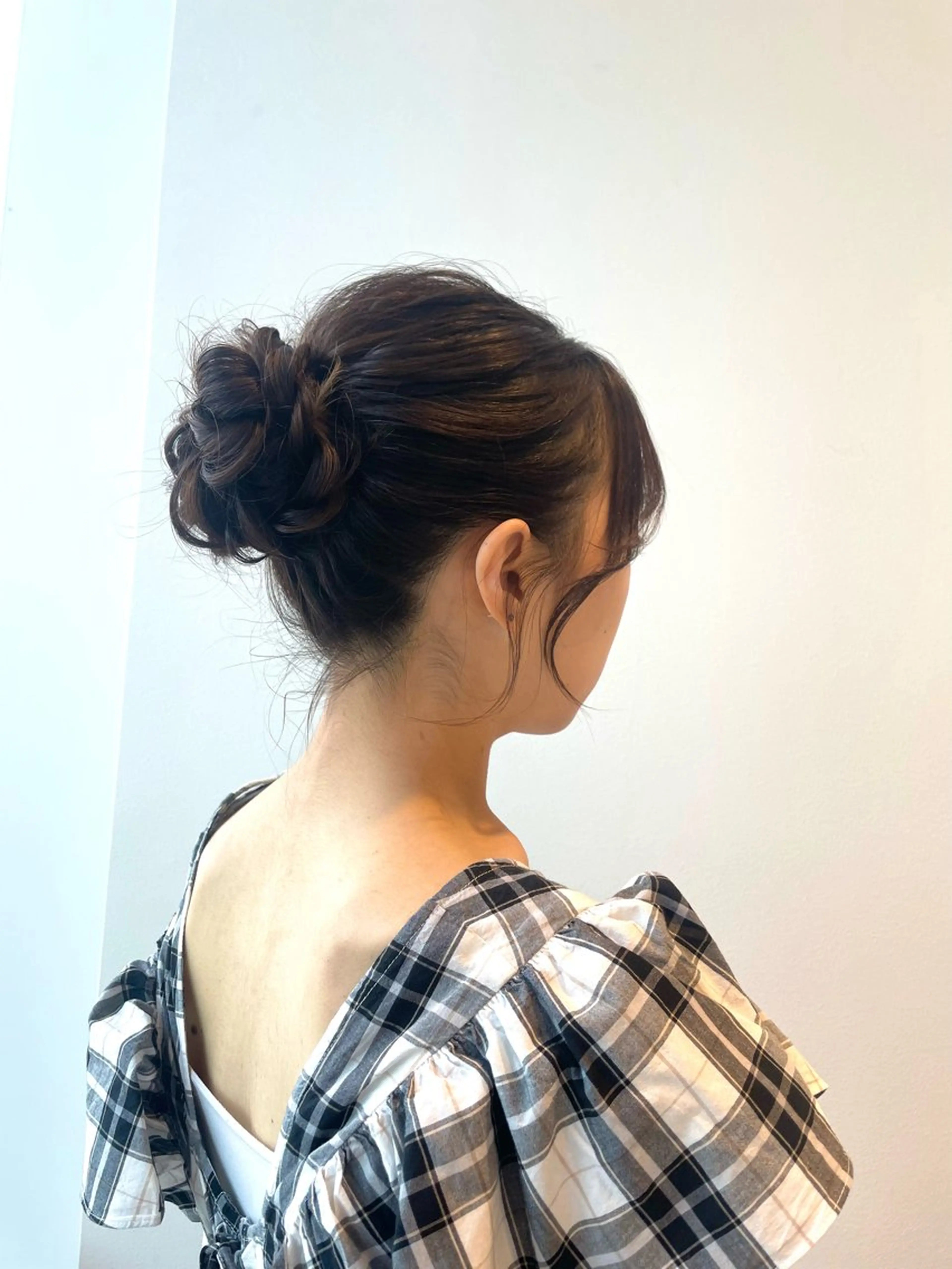ミディアム ヘアアレンジ お団子ヘア ヘアセット 堀 ゆきみのヘアスタイル