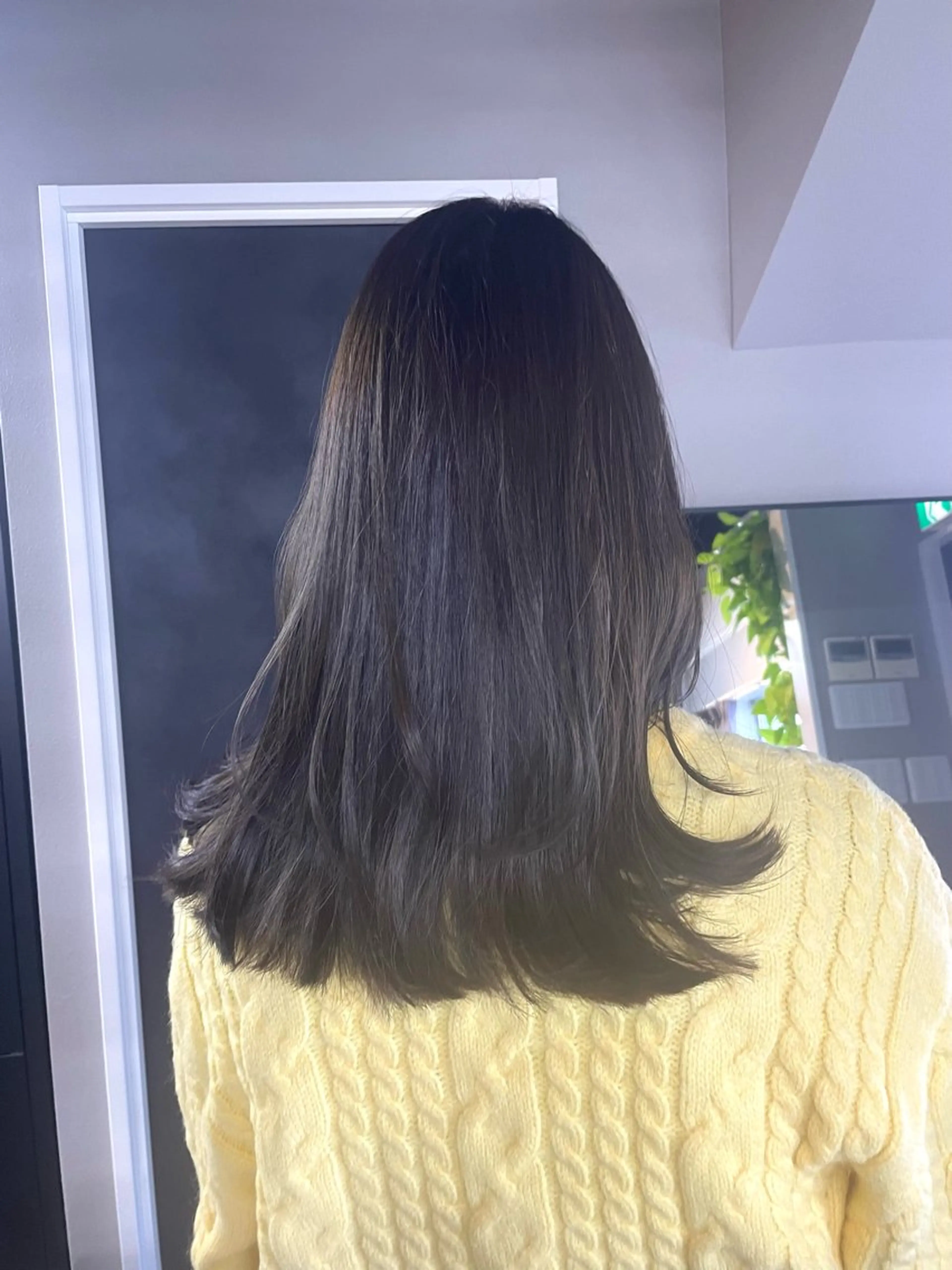 セミロング カラー カット ヘアカラー est hair mar所属・ami .のヘアスタイル