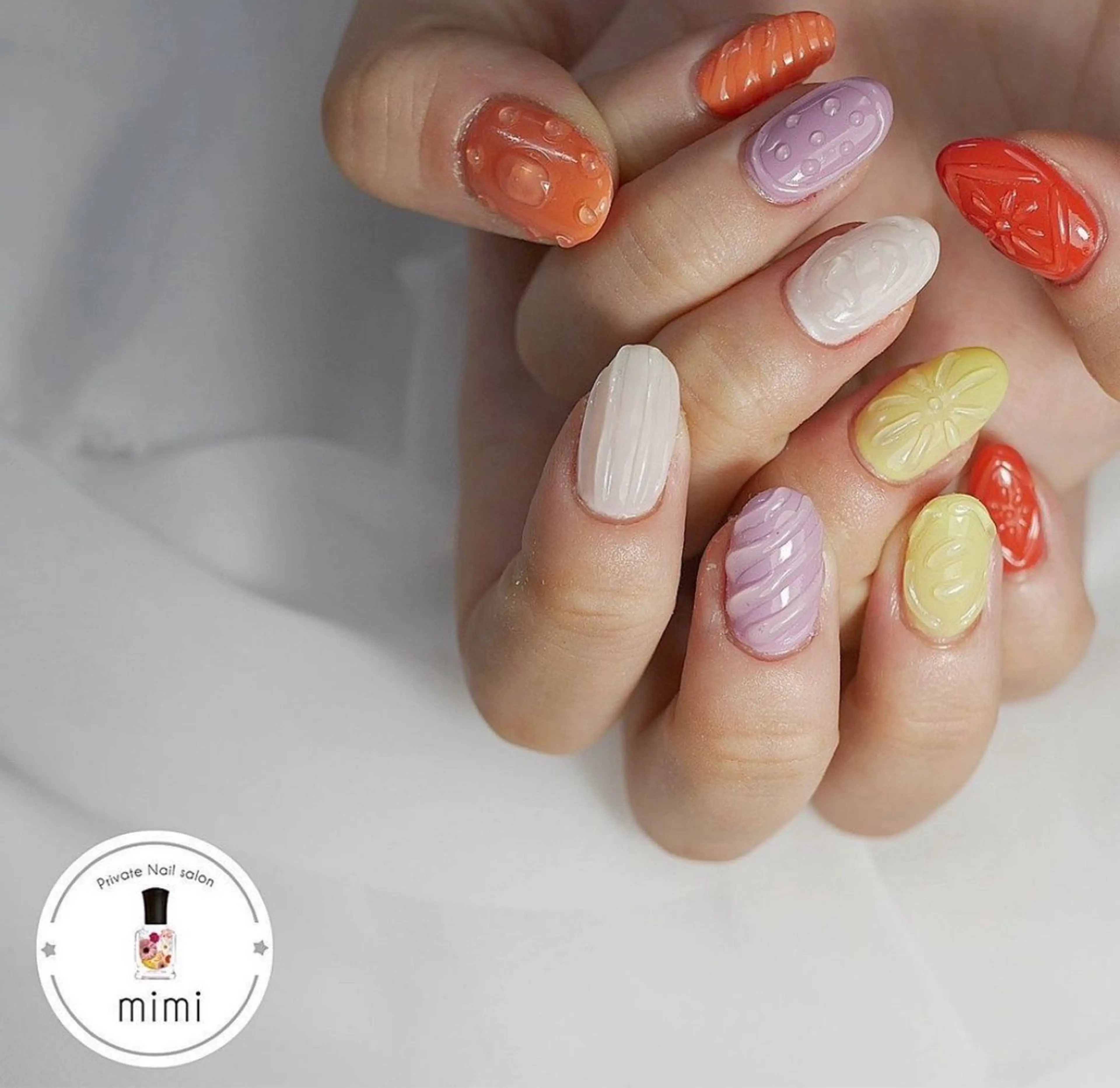 ネイル mimi 高石桃朱のネイルデザイン