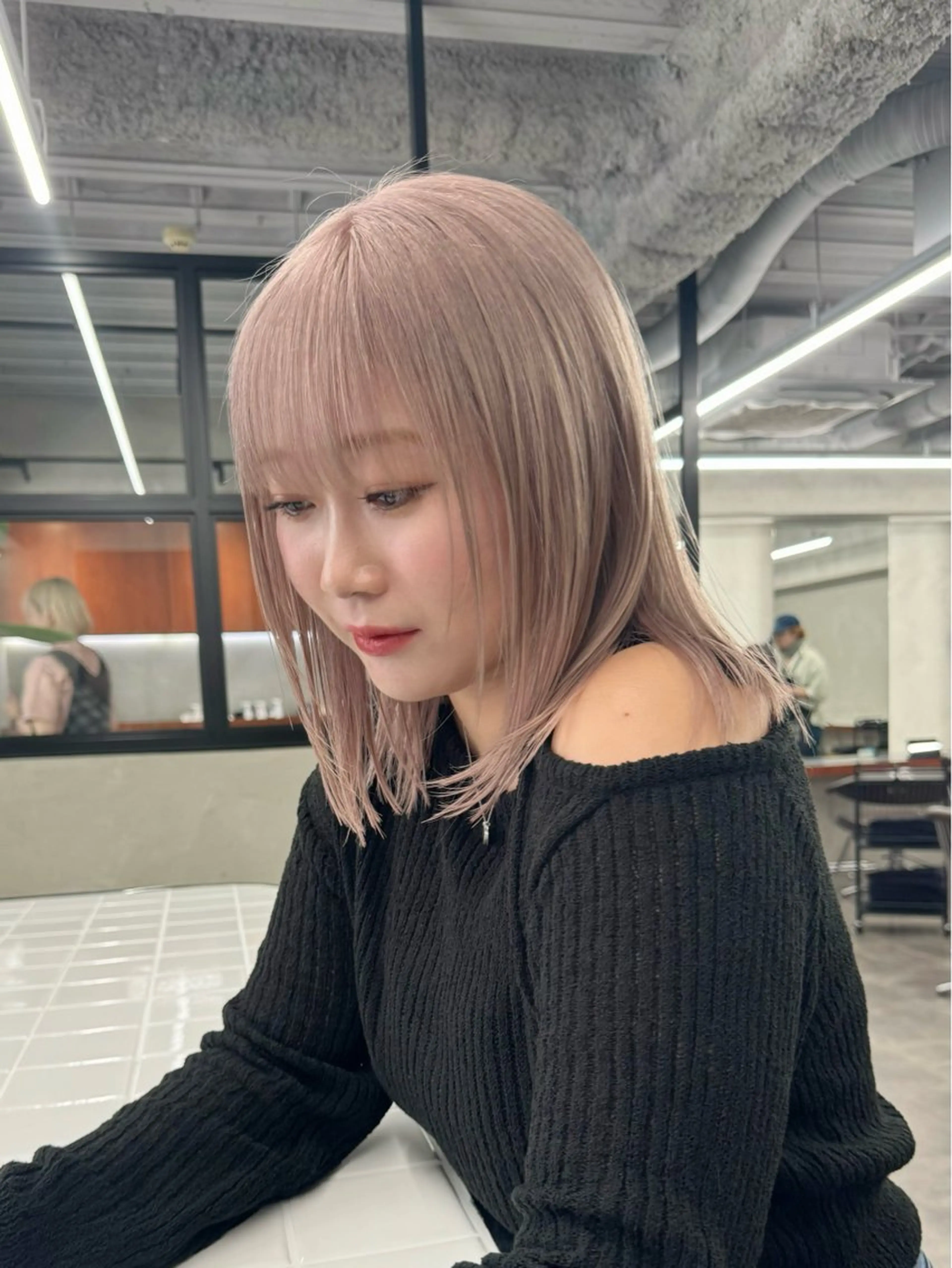 ミディアム カラー カット ヘアカラー トリートメント nico TOKYO 渋谷所属・ハイトーンブリーチ 特化🌈フジタハルキのヘアスタイル