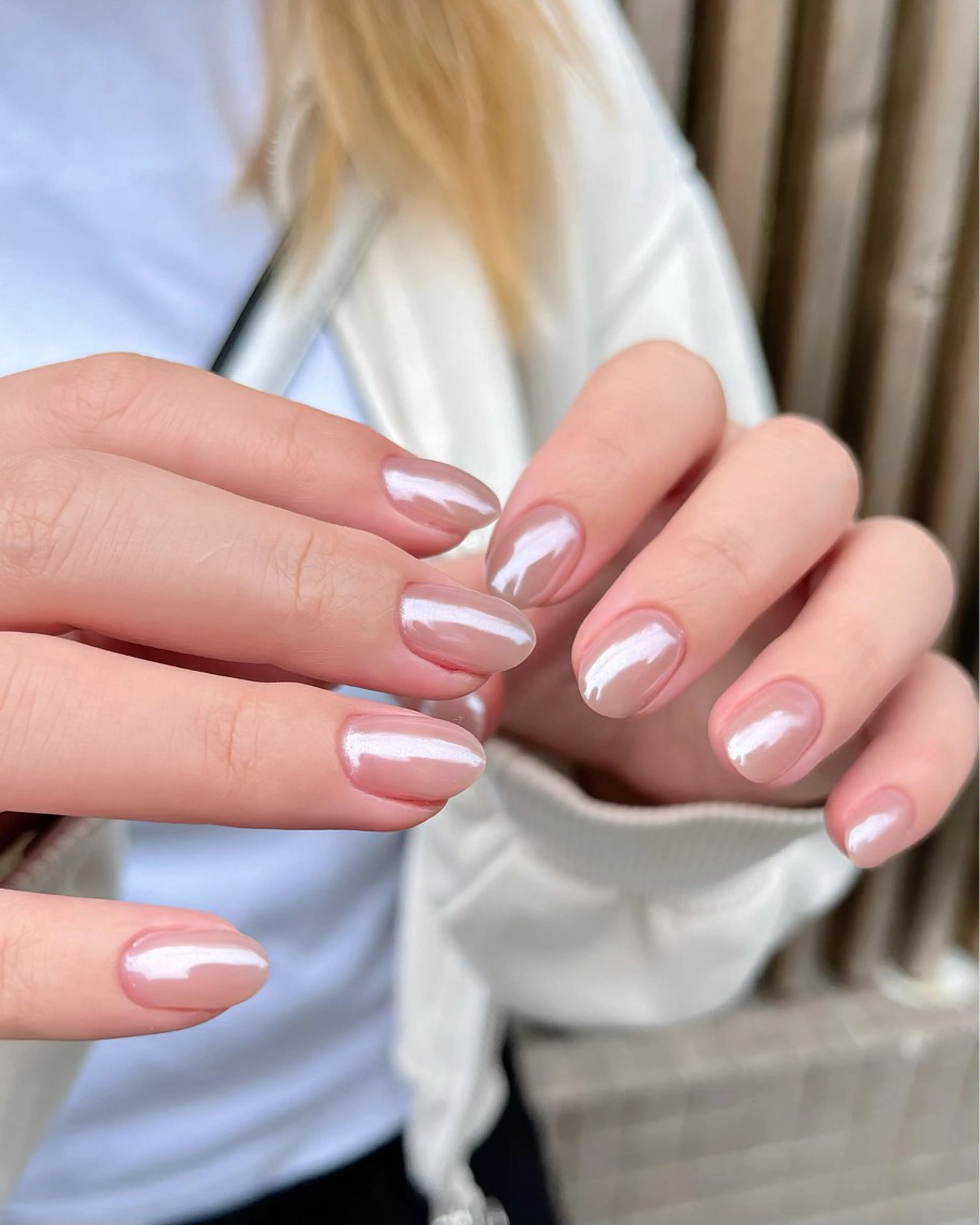 ネイル チークネイル フラッシュネイル ハート 水色 ミラーネイル ハンドネイル 🫧OPELIA NAIL渋谷🫧のネイルデザイン