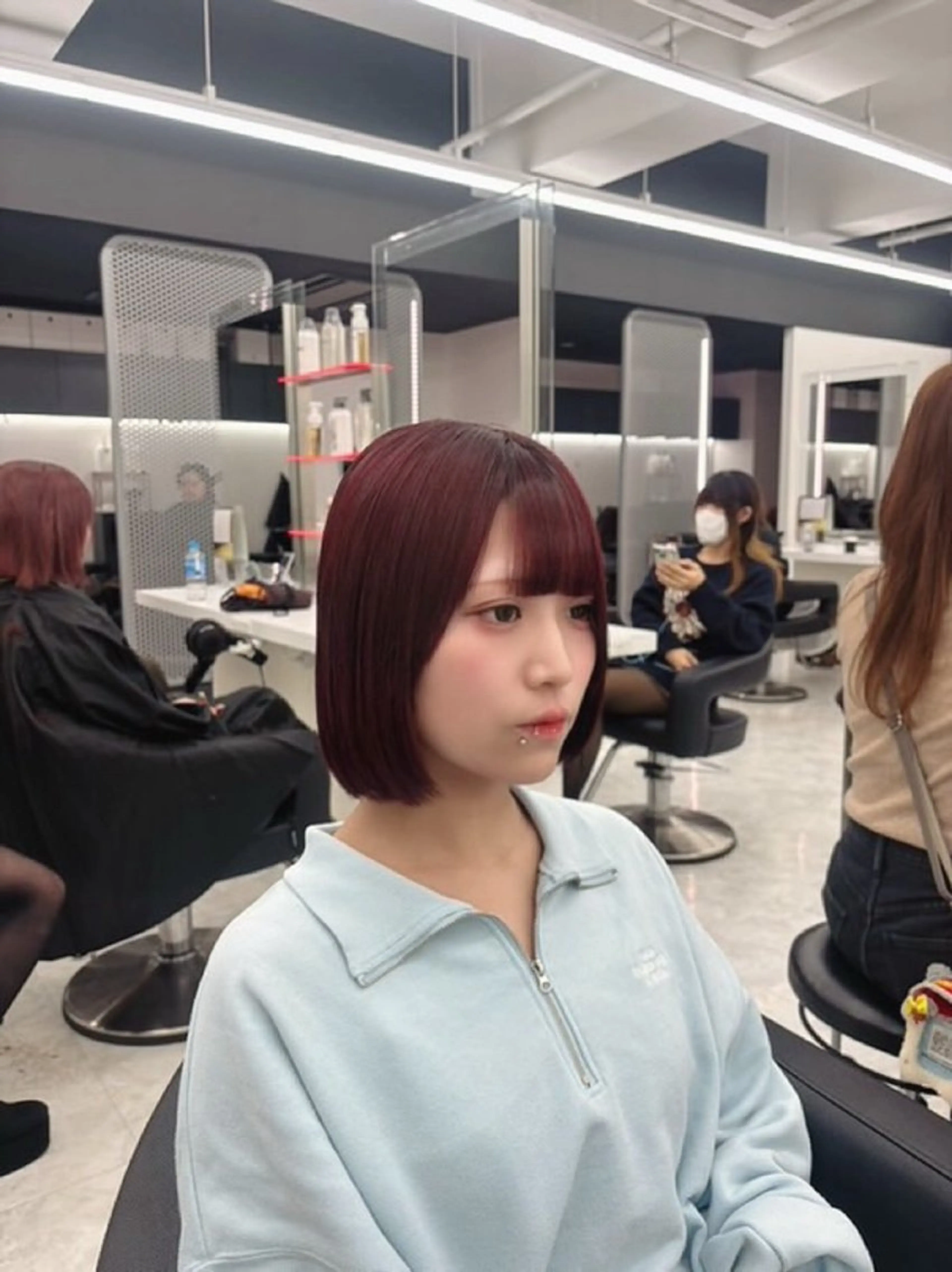 カラー カット ヘアカラー かわいい艶髪🤍 れいな🤍のヘアスタイル