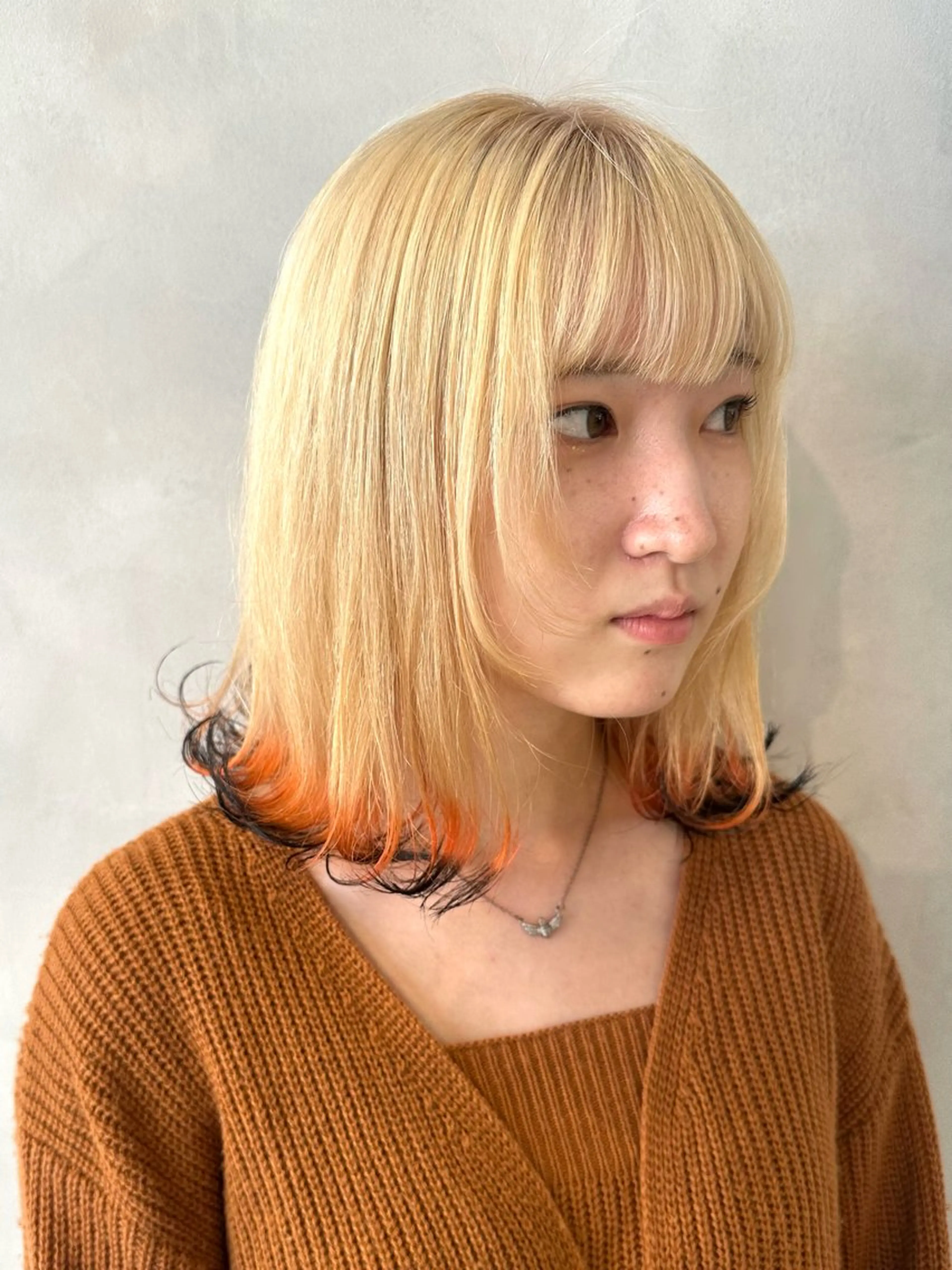 ミディアム カラー カット ヘアカラー トリートメント デザインカラー/パー マ🦖外岡咲希🦖のヘアスタイル