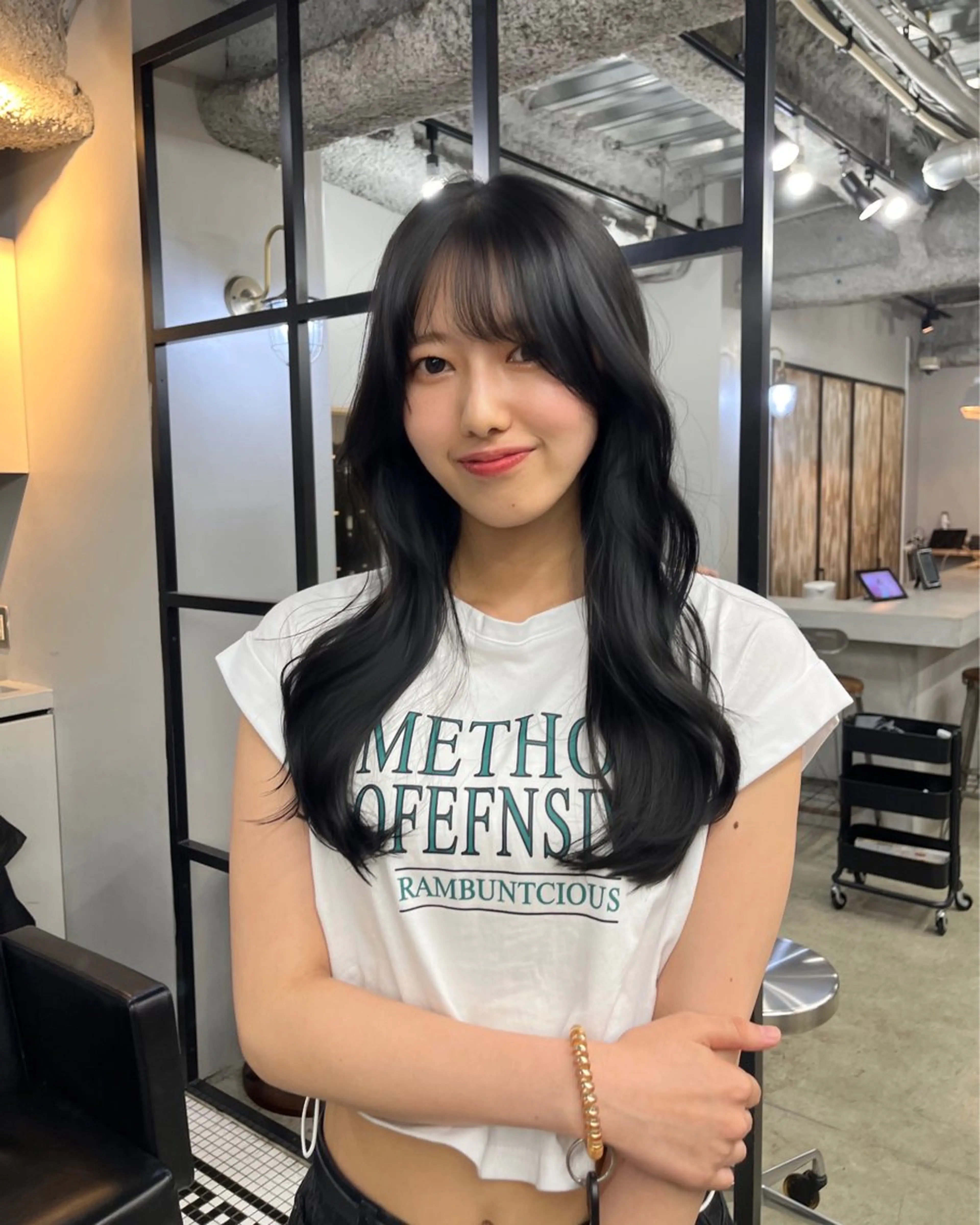 ロング カラー 黒髪 ブルーカラー ブルーブラック 透明感カラー グレージュ カット ヘアカラー トリートメント ヘアセット 韓国ヘア🫧 KAZUTOのヘアスタイル