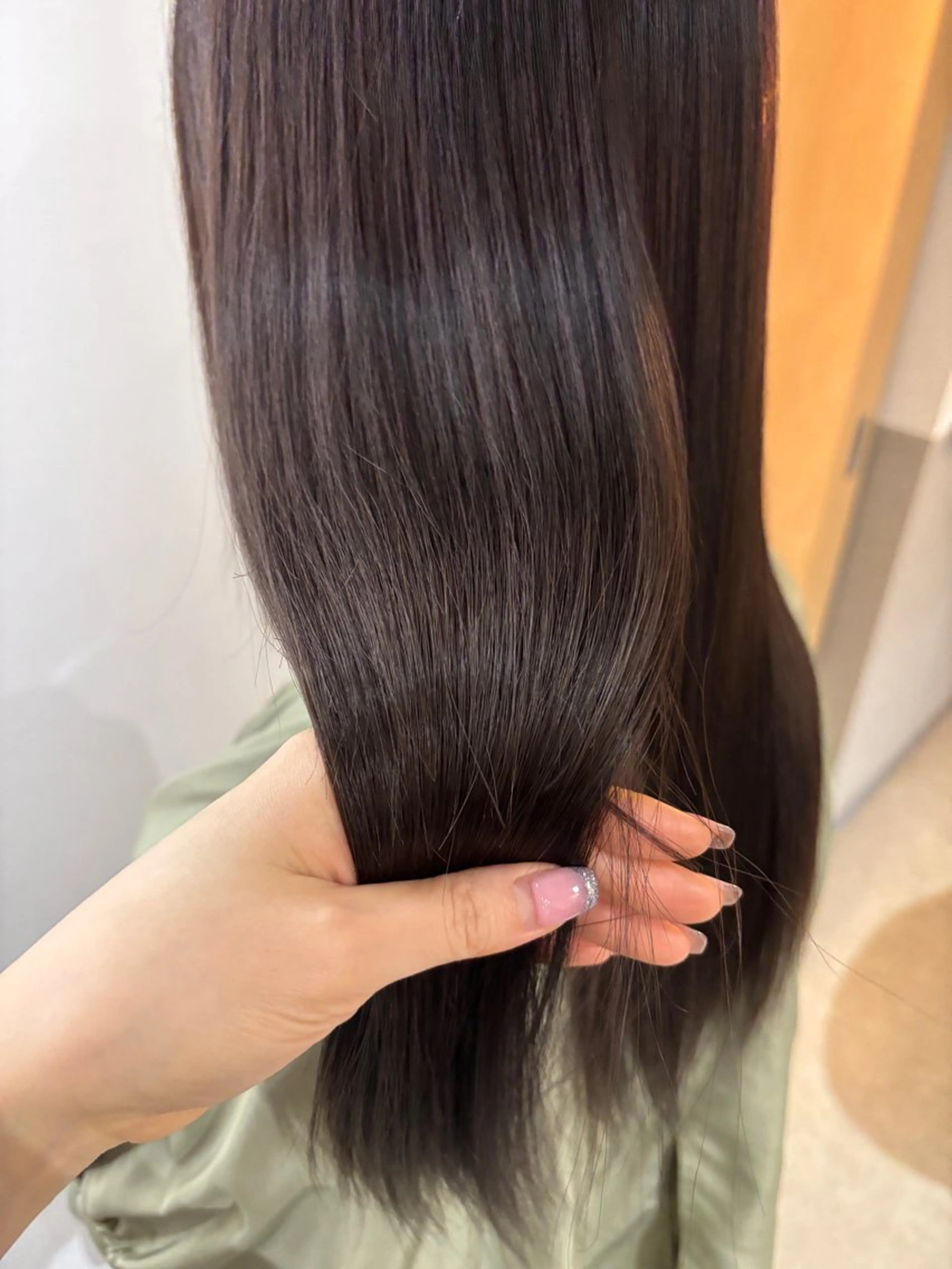 ロング カット ヘアカラー トリートメント miri.. yukinaのヘアスタイル