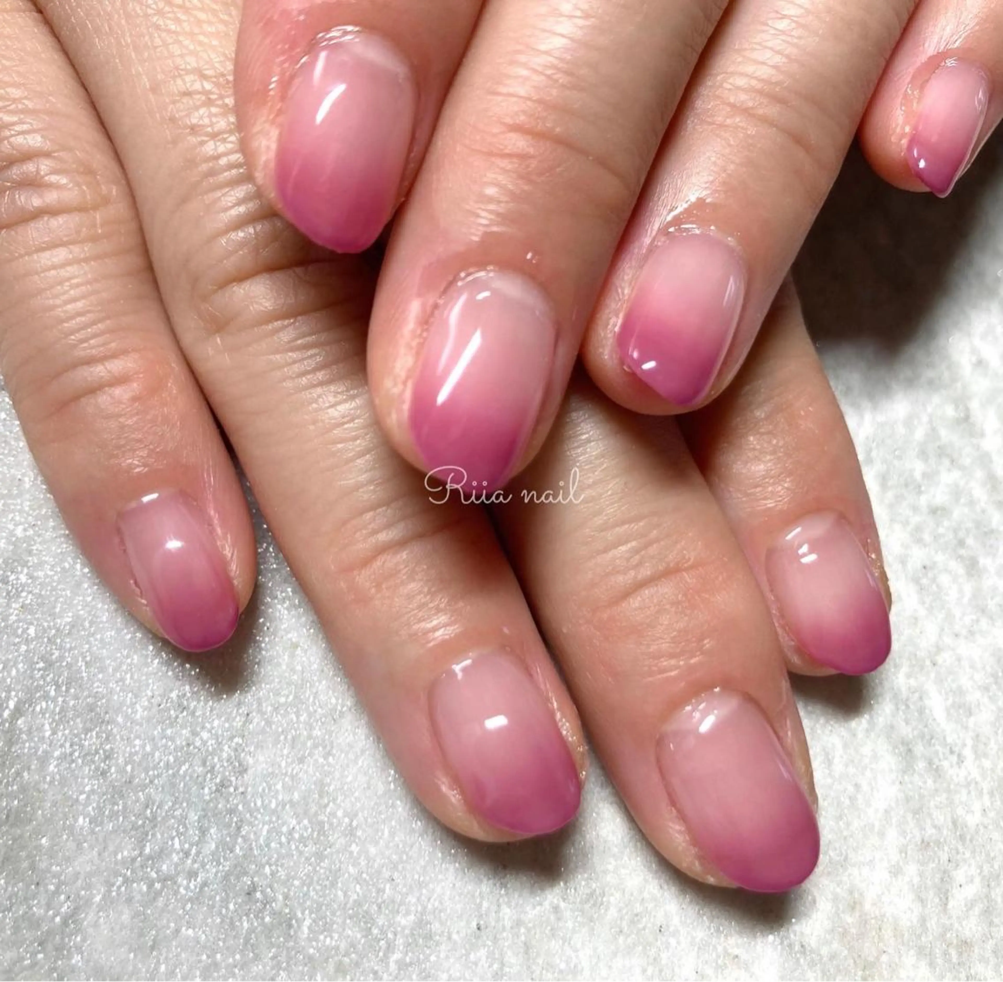 ネイル グラデーション リニューアルオープン riianailのネイルデザイン