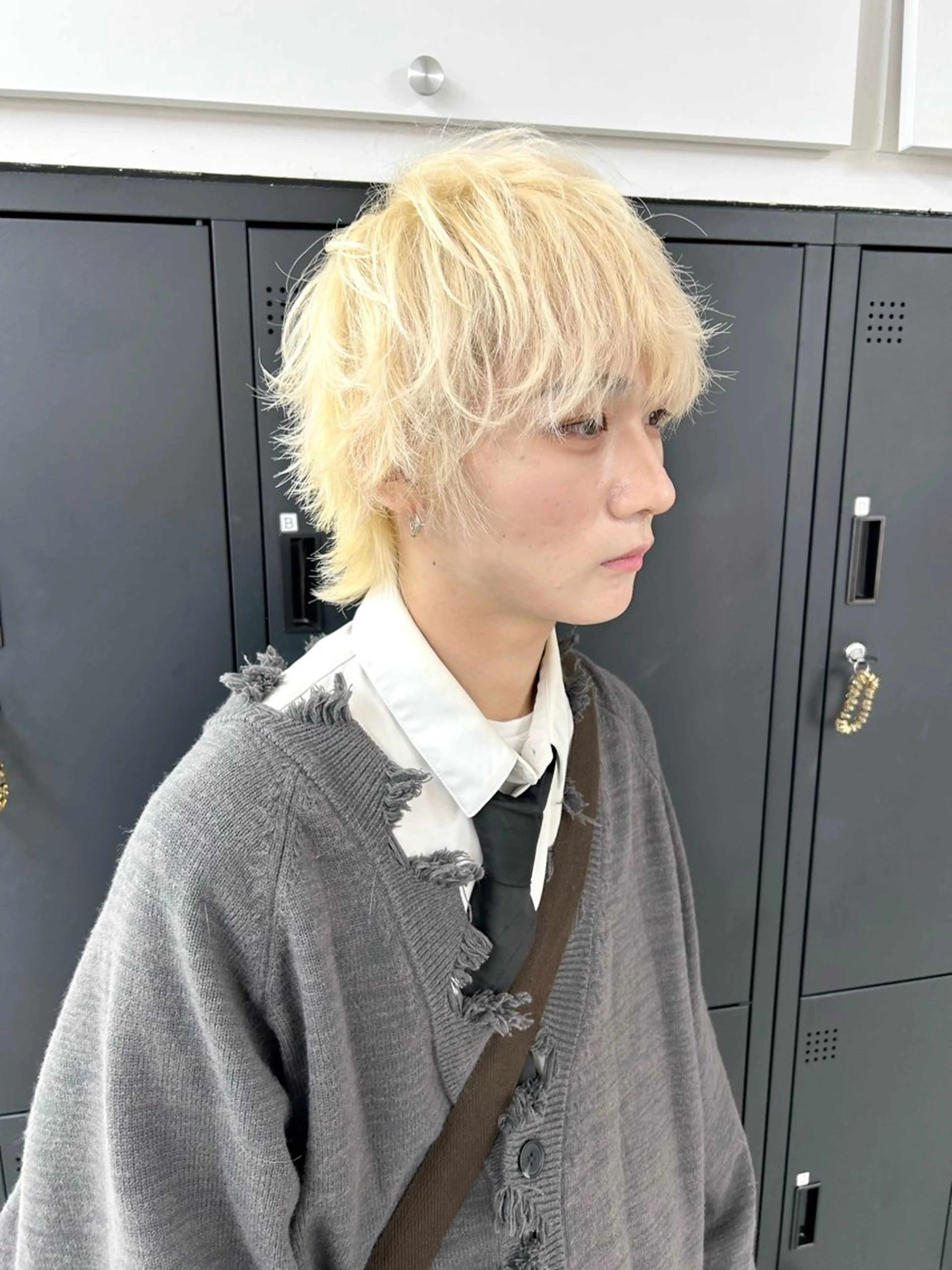 ショート カラー メンズ 抜きっぱなしブロンド ブロンド ヘアカラー トレンドメンズパーマ /タカシマダイスケのヘアスタイル