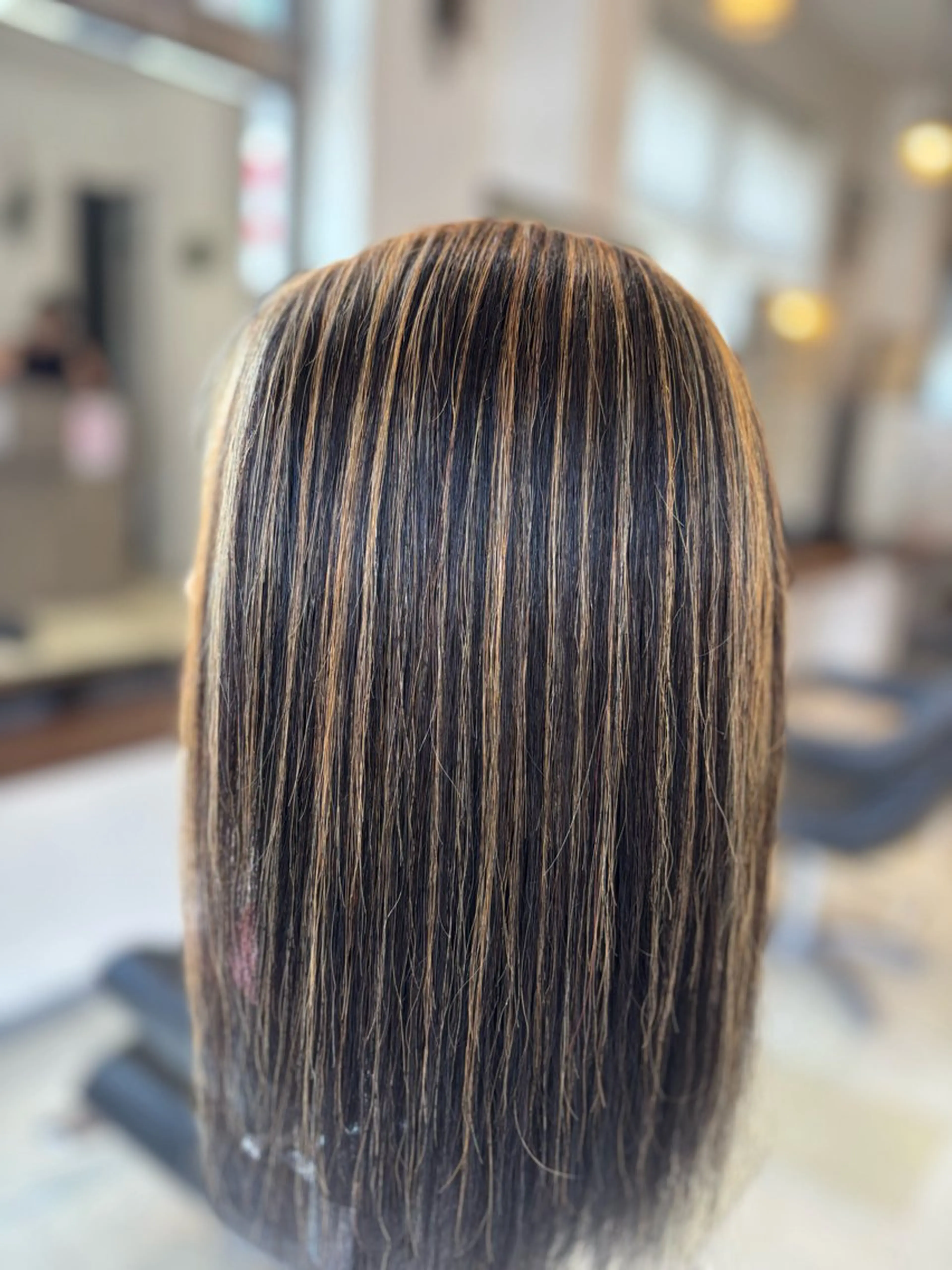 BOB style の方オススメ！ワンブリーチアンブレラカラーの写真