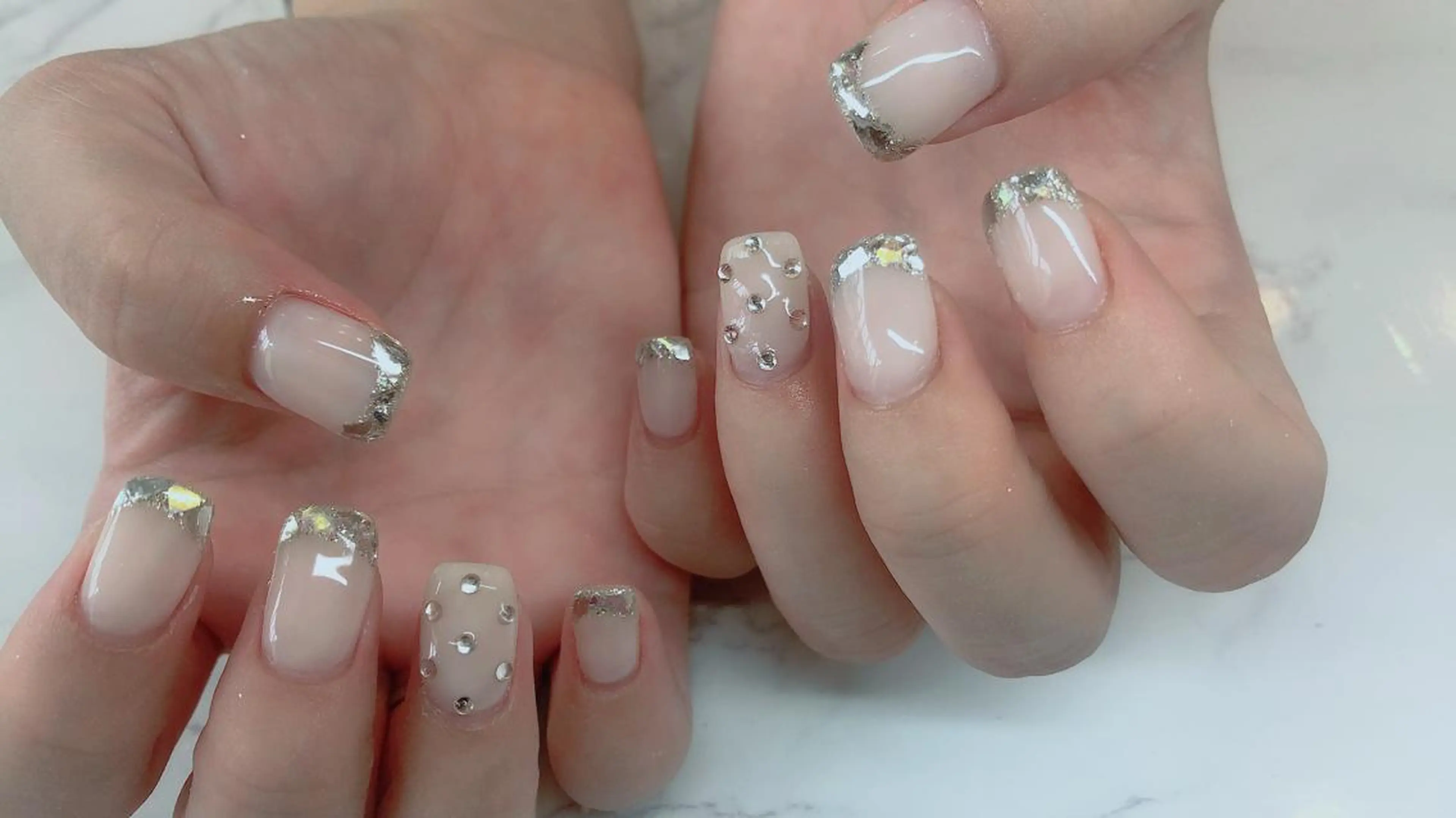 ネイル noix nail &eyeのネイルデザイン