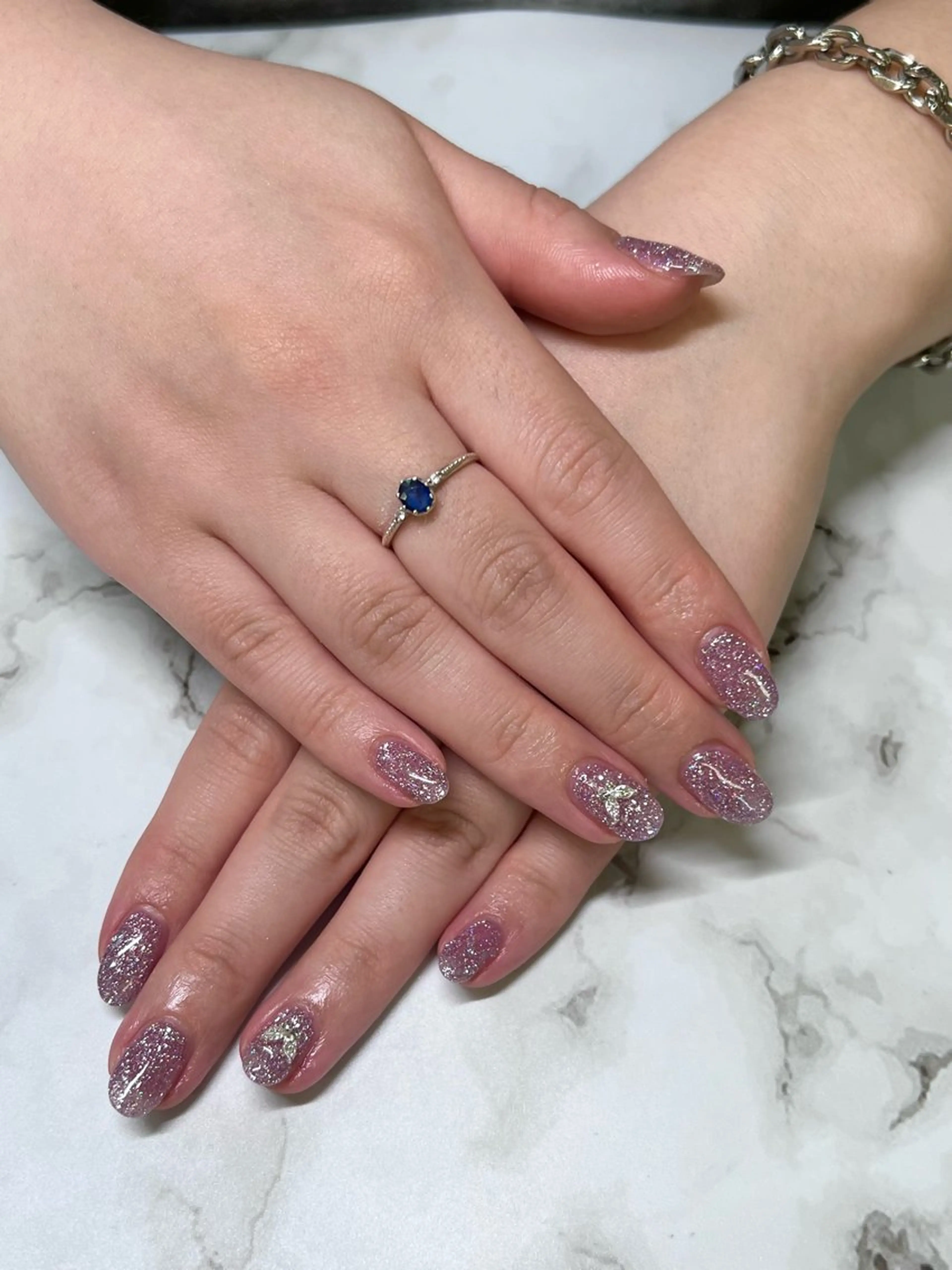 ネイル マグネットネイル Nail Salon niu 自由が丘所属・自由が丘サロン AYAME💅のネイルデザイン