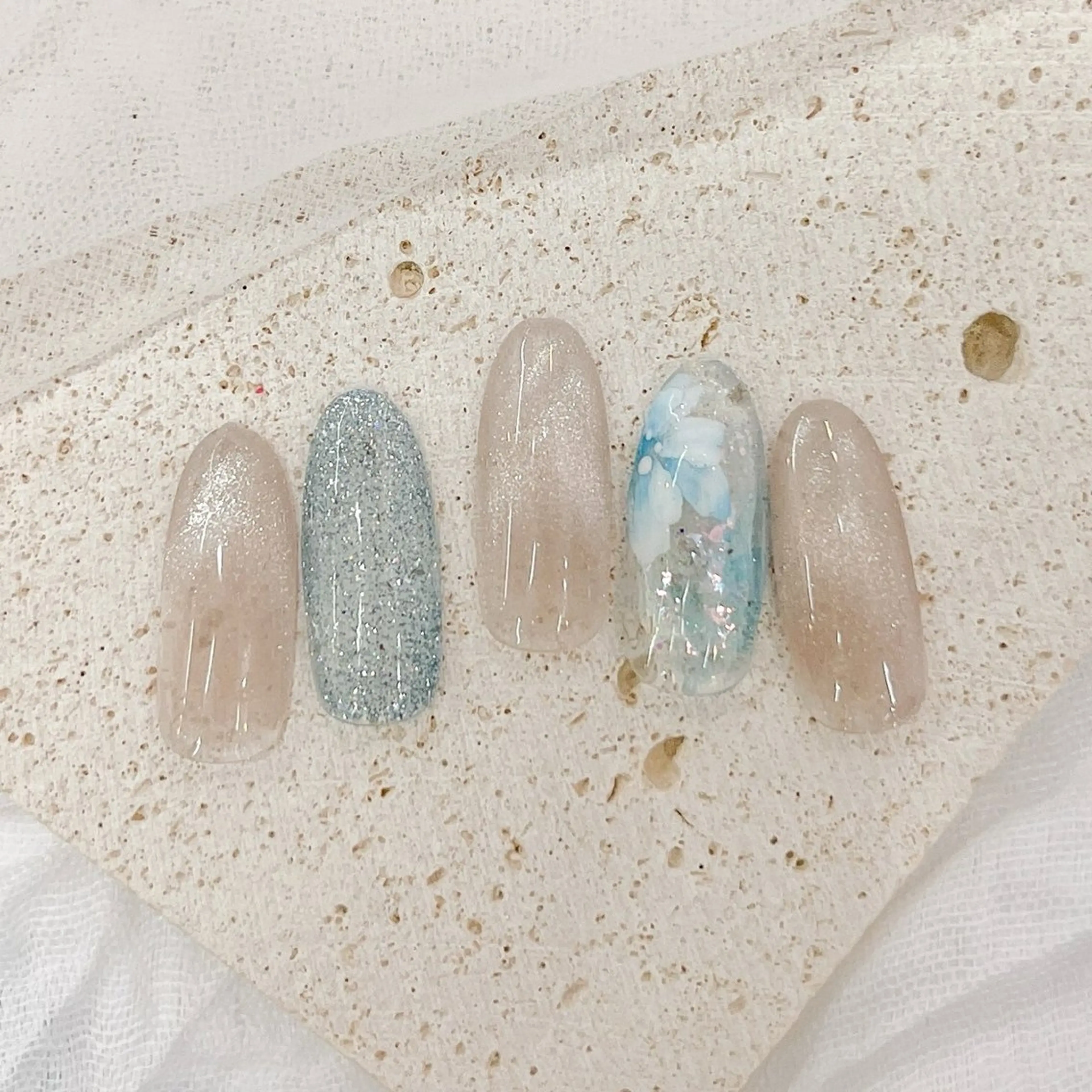 ネイル アートネイル フラッシュネイル フラワーネイル ジェルネイル ガーリー ハンドネイル Puti nailのネイルデザイン