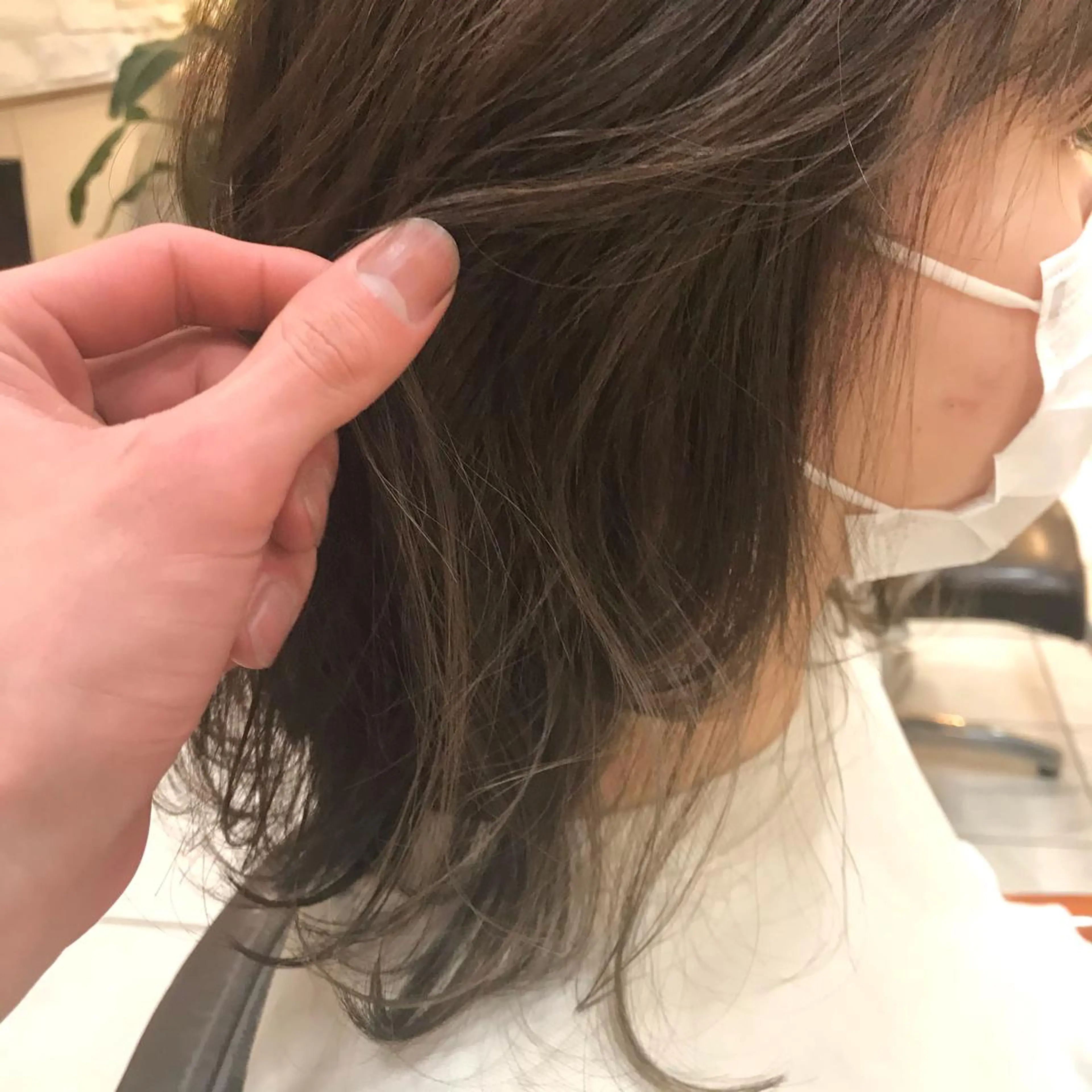 ミディアム カラー ベージュカラー ブリーチ ブリーチなしカラー カット ヘアカラー トリートメント 毛流れフェザー スタイル🔹竹内凌のヘアスタイル