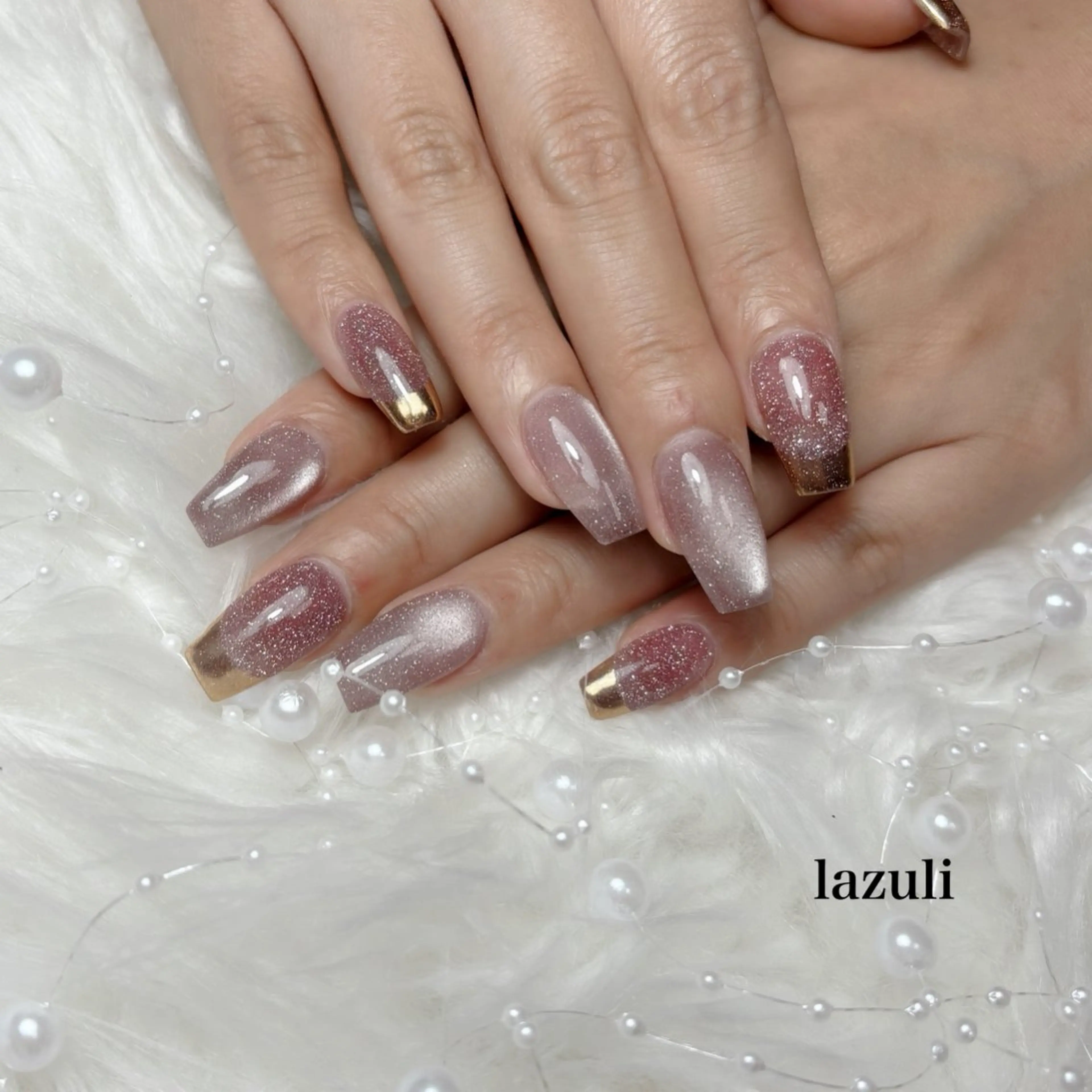 セミロング ハンドネイル Lazuli 💎のネイルデザイン