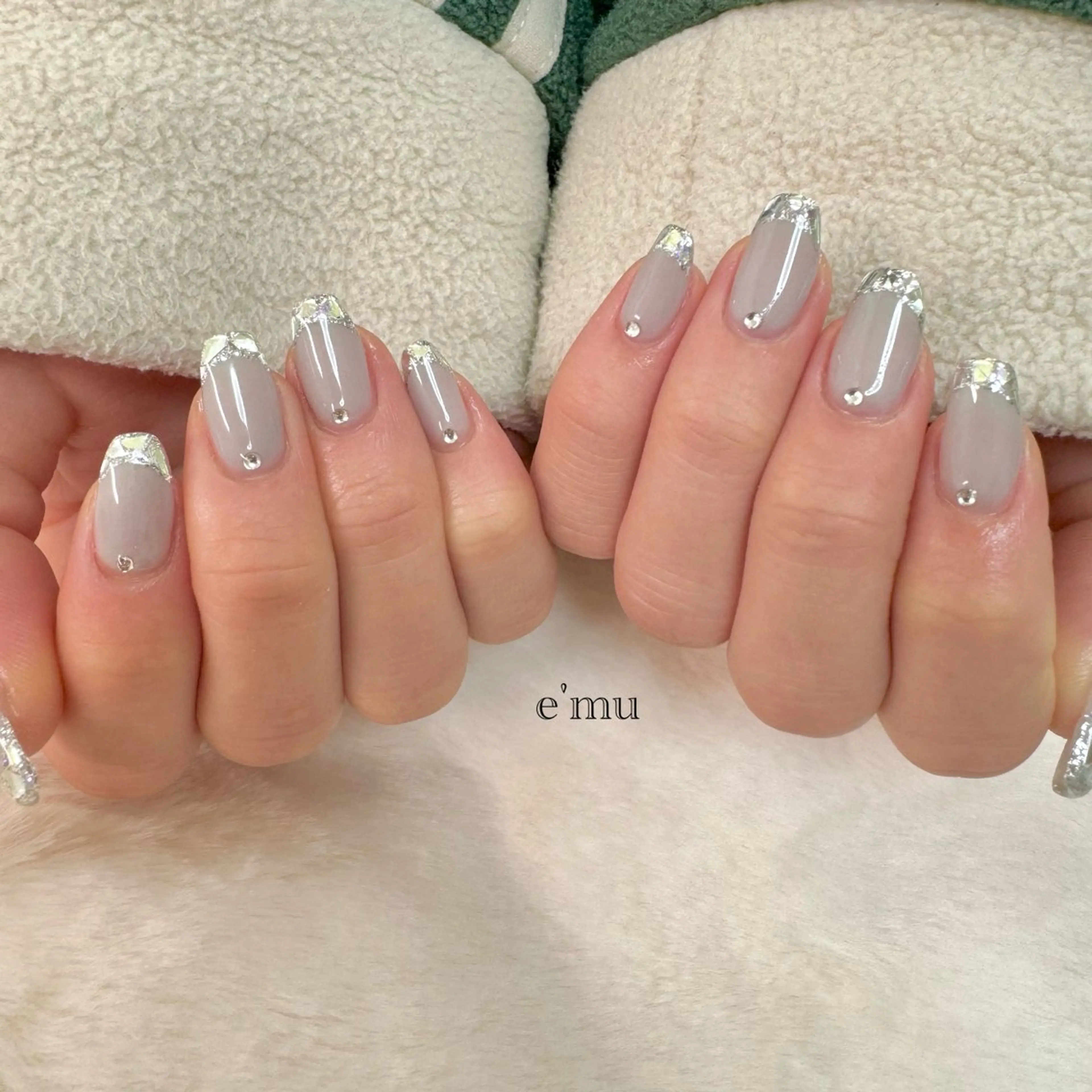 ネイル フレンチネイル ガラスフレンチ ハンドネイル nail salon e'mu💐のネイルデザイン