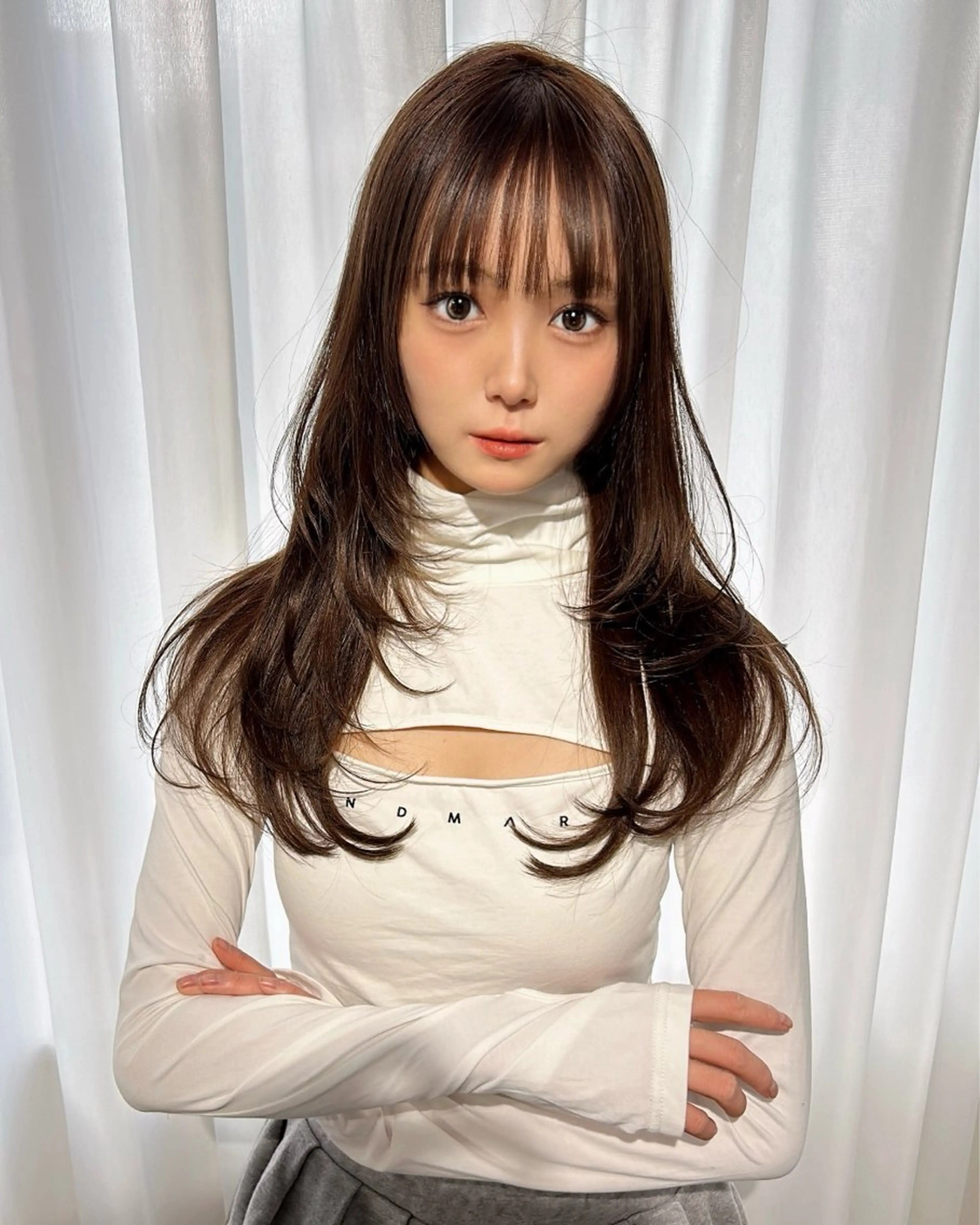 ミディアム カラー ベージュカラー ブリーチ 透明感カラー ヘーゼル ブリーチなしカラー カット ヘアカラー トリートメント 🤍YUKI 韓国 艶髪 🤍のヘアスタイル