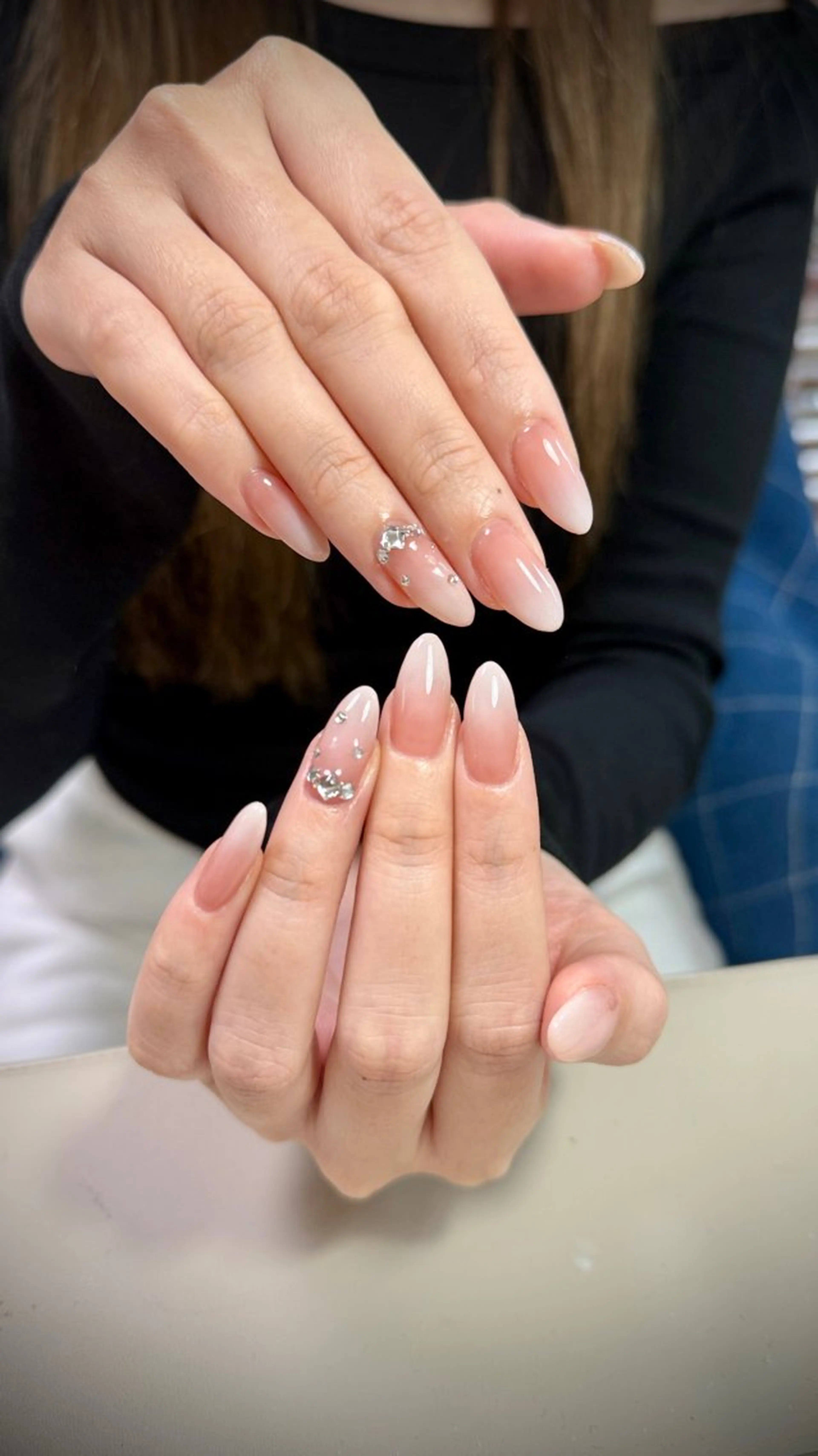 ネイル ハンドネイル エクラNailサロン ミオのネイルデザイン