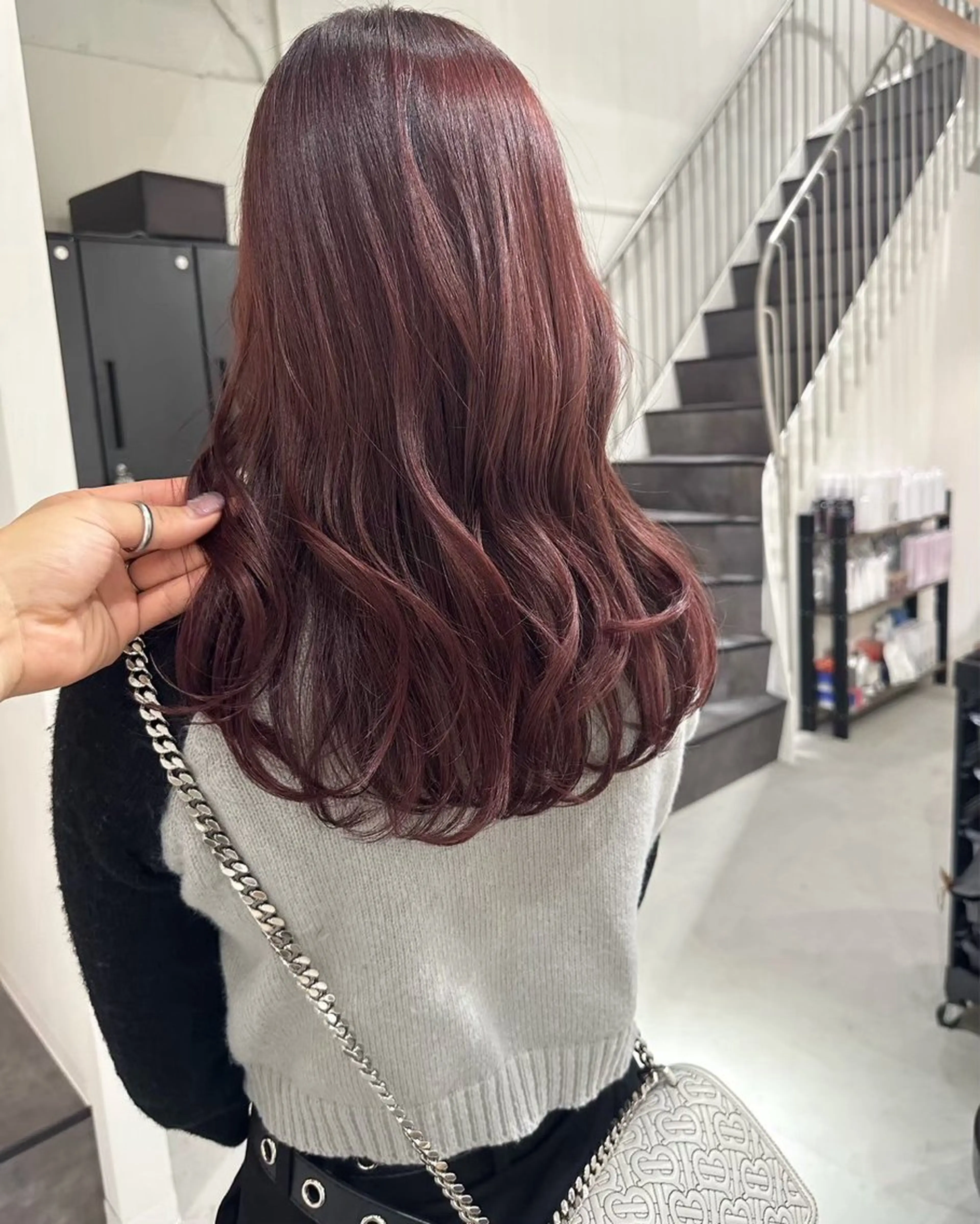 ロング カラー 🌬️attrait 髪質改善/個室サロンのヘアスタイル