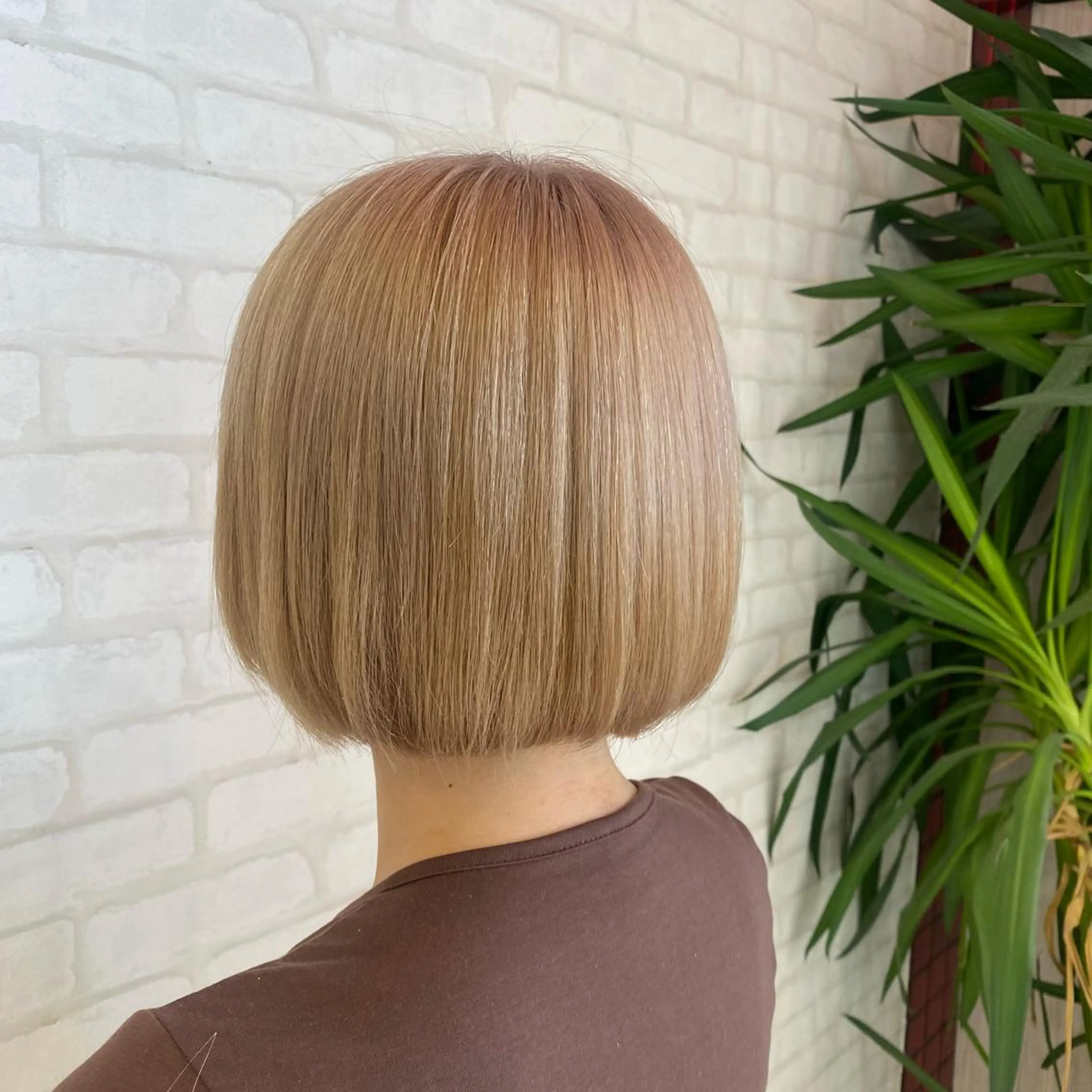ショート カラー カット ヘアカラー トリートメント ノンダメージサロンBonheur銀座並木通り店所属・ULTOWA/銀座 ERIのヘアスタイル
