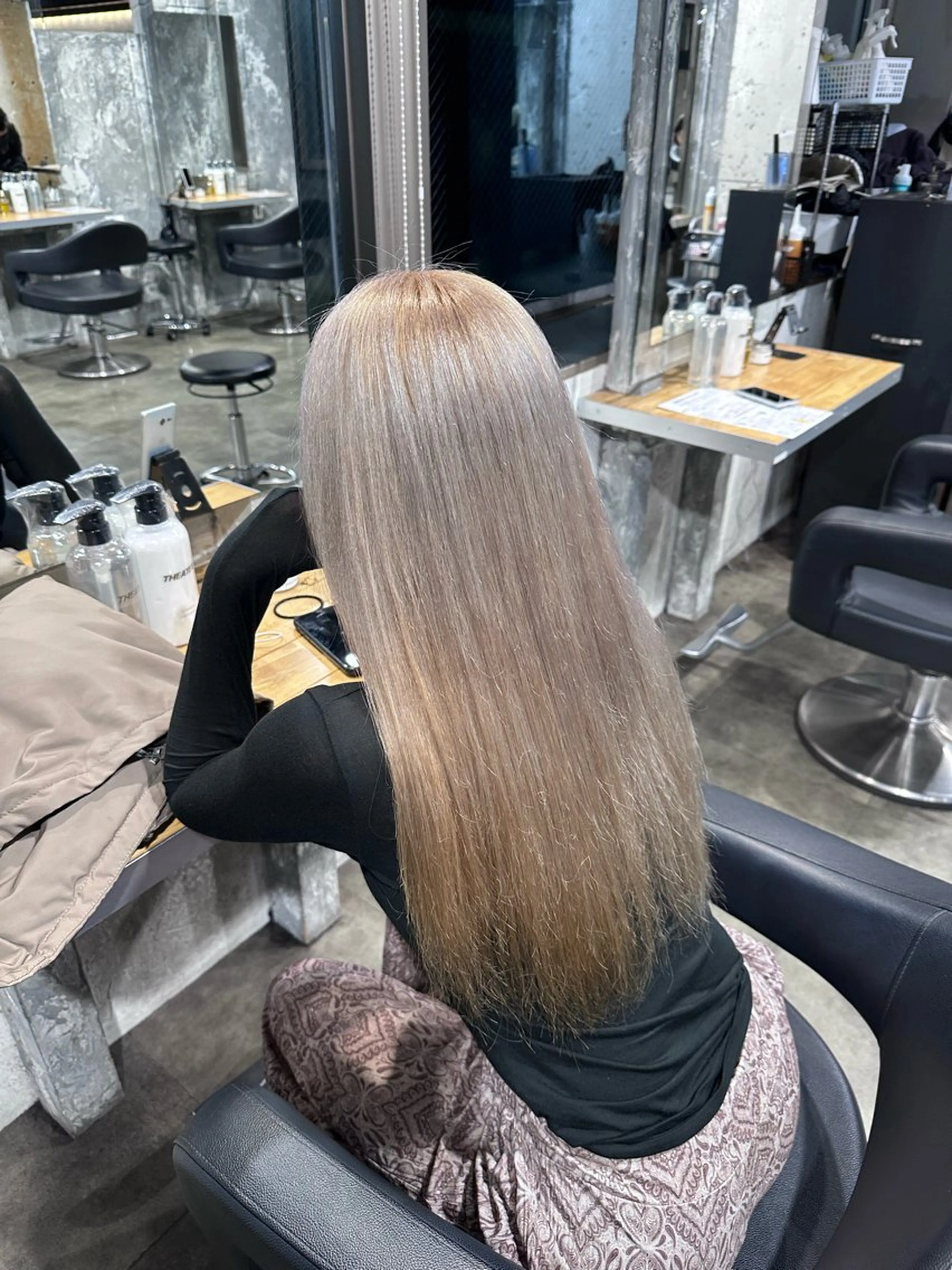 カラー 海外トレンドヘア🤍 sumireのヘアスタイル