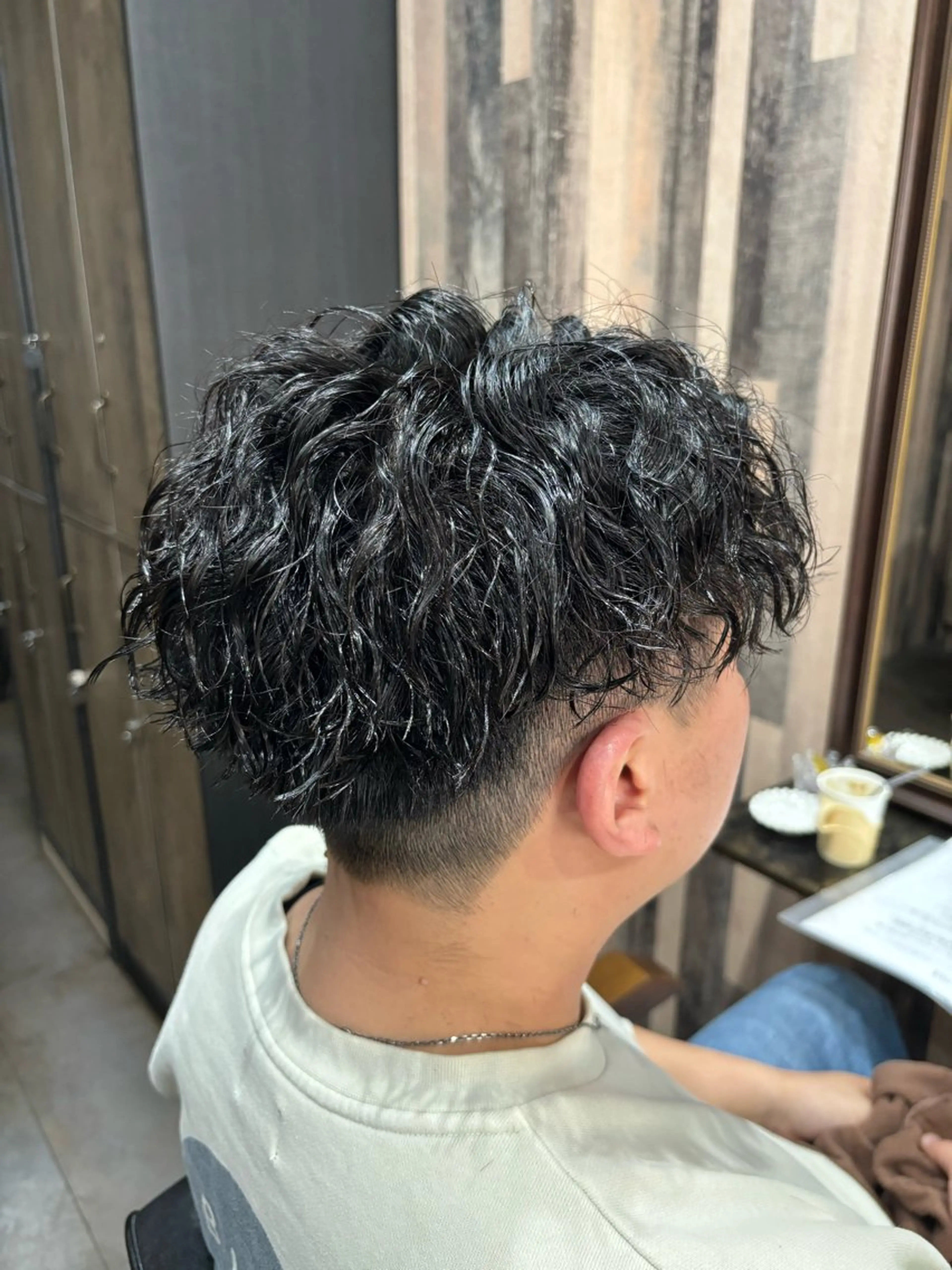 ミディアム パーマ メンズ カット パーマ トリートメント EDEN店長／ 短髪／パーマ職人🔥のヘアスタイル