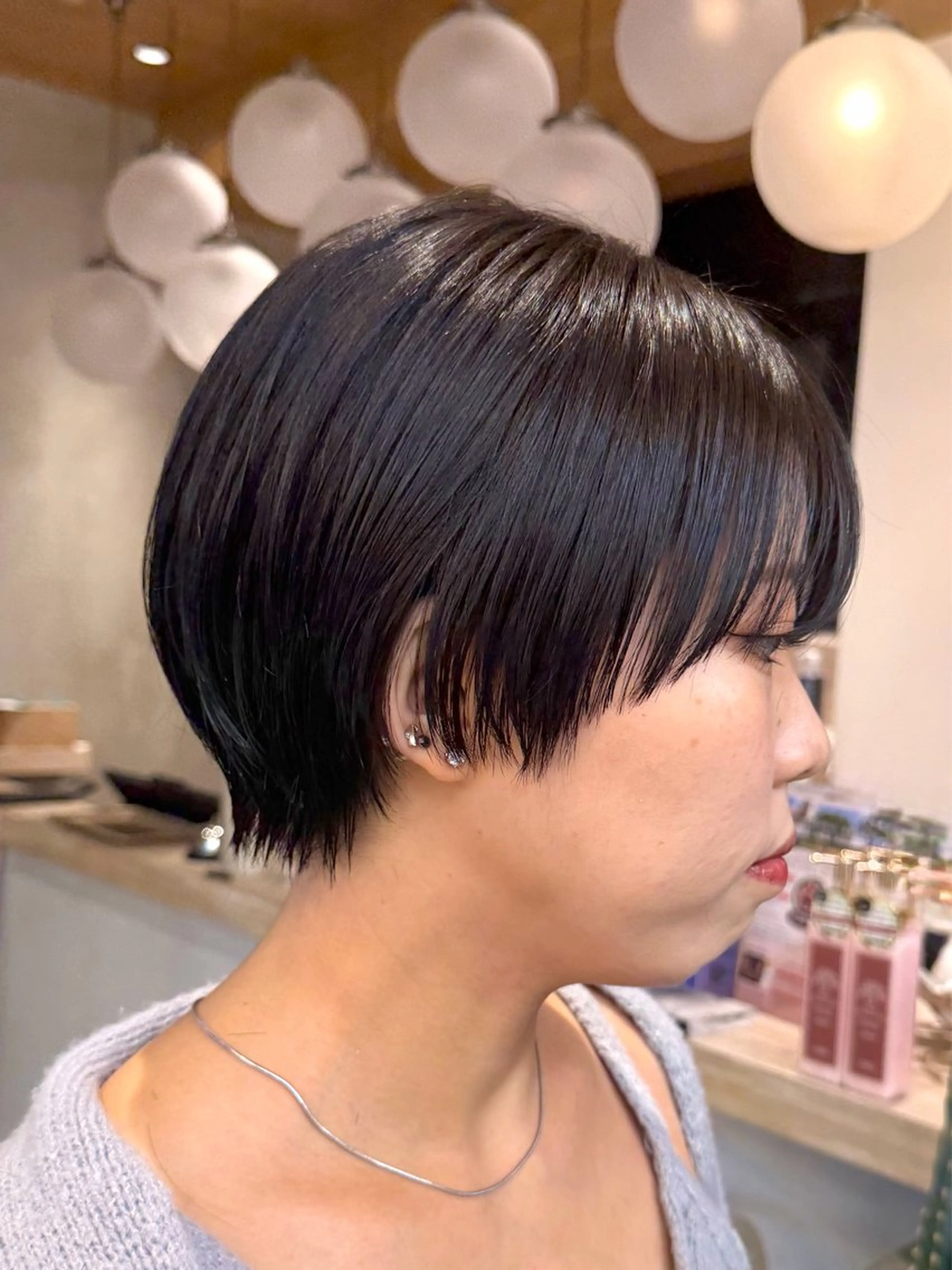 ショート カラー ショートヘア カット ヘアカラー トリートメント 縮毛/ショート/ボブ /ブリーチ❣️ともきのヘアスタイル