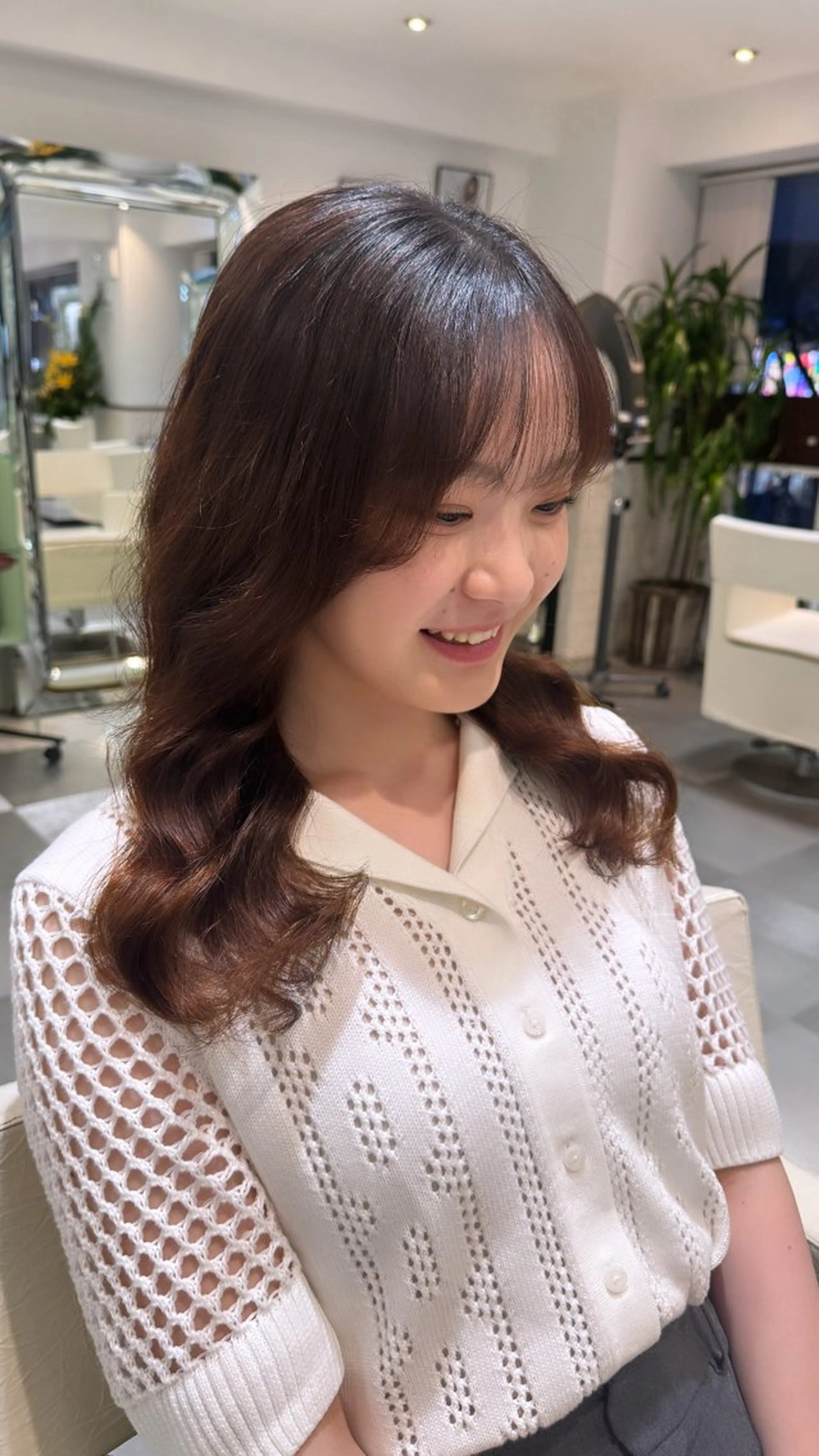 ロング パーマ 韓国風ヘア デジタルパーマ カット パーマ トリートメント コテ巻き風パーマ/ キミシマカイトのヘアスタイル
