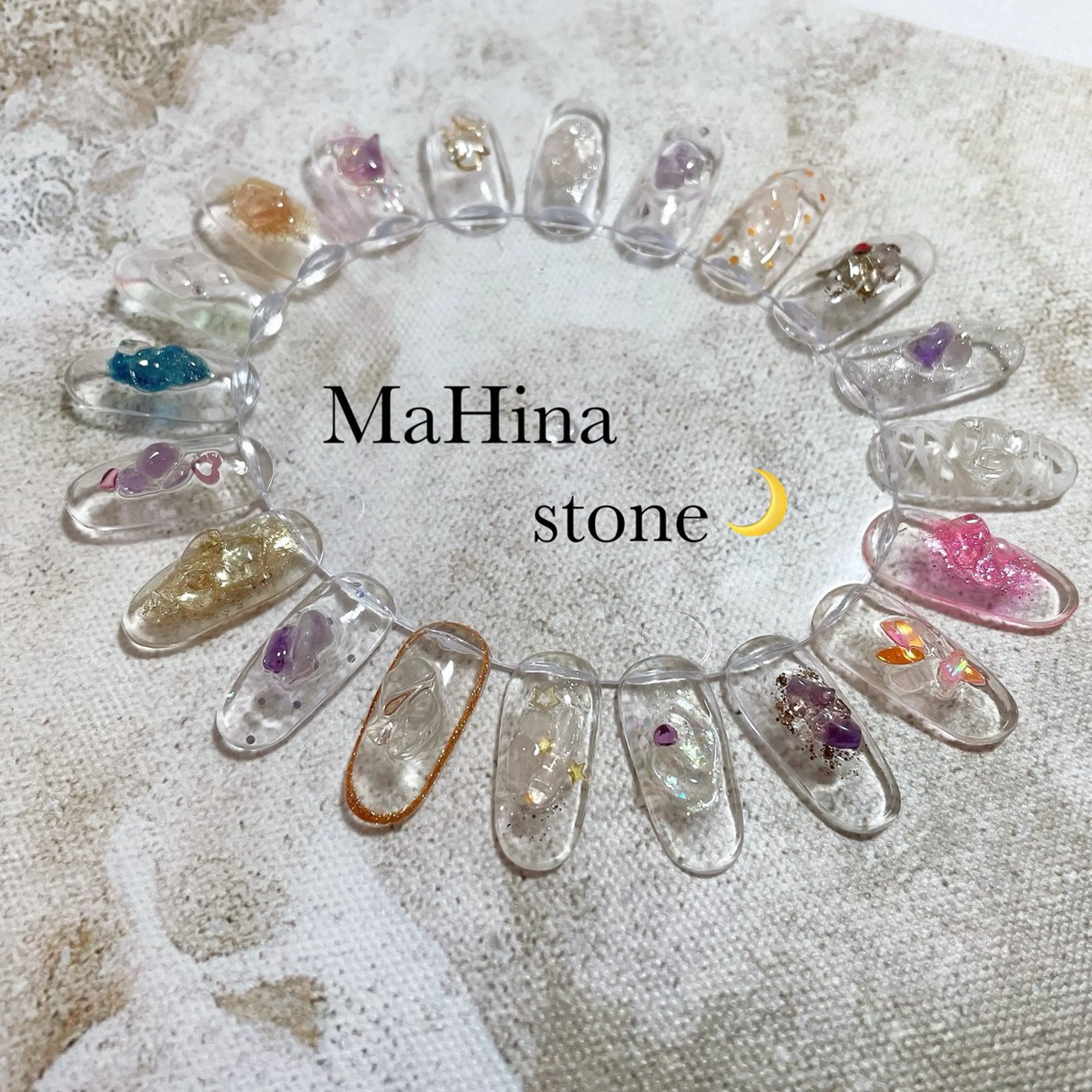 ネイル アートネイル ラメ(グリッター) ラメグラデーション ワンカラーネイル ストーンネイル Healing Salon...MaHina(マヒナ)所属・MaHina🌙 salonのネイルデザイン