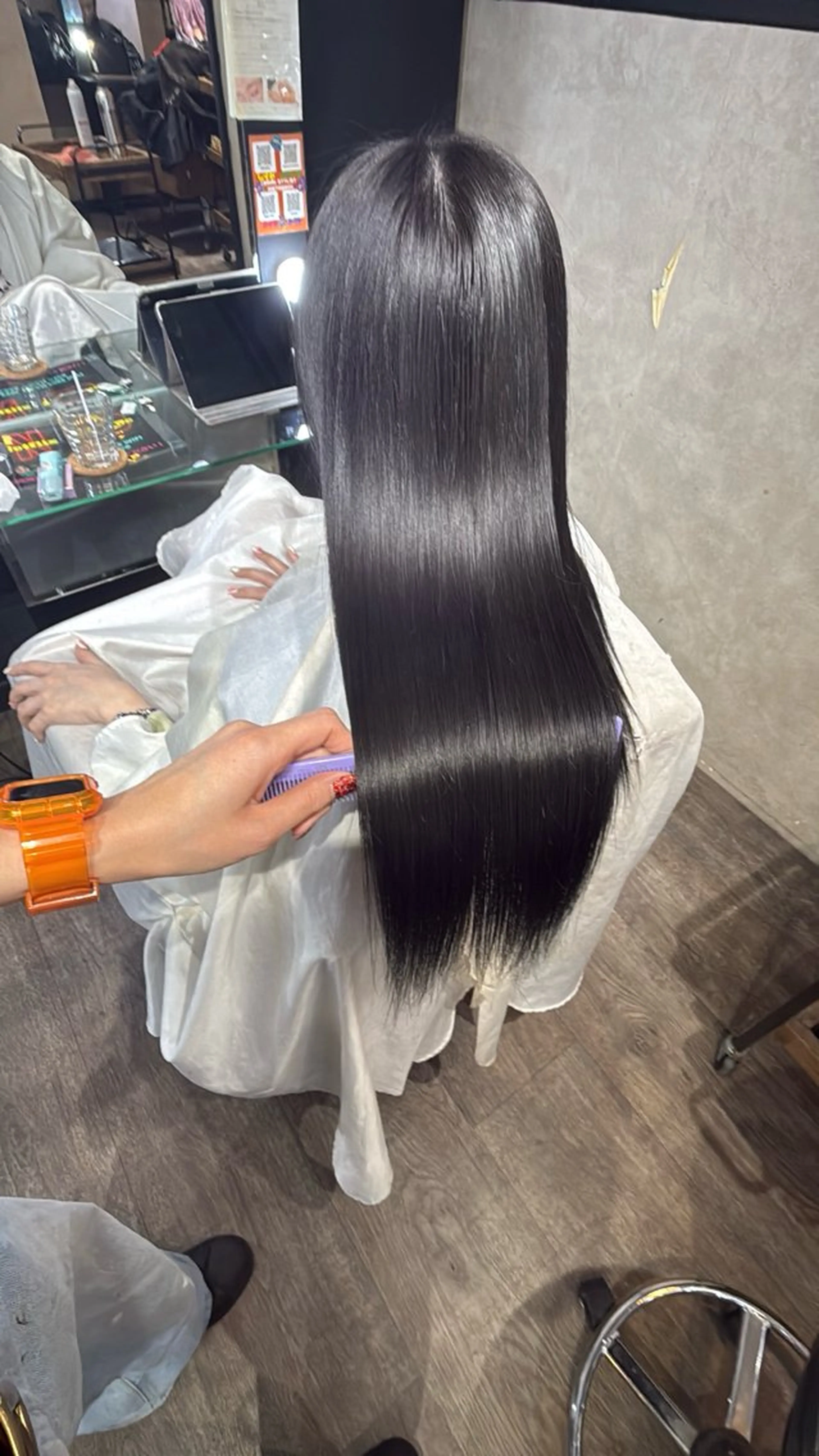 セミロング トリートメント トリートメント SWANsapporo所属・swan ユイカのヘアスタイル