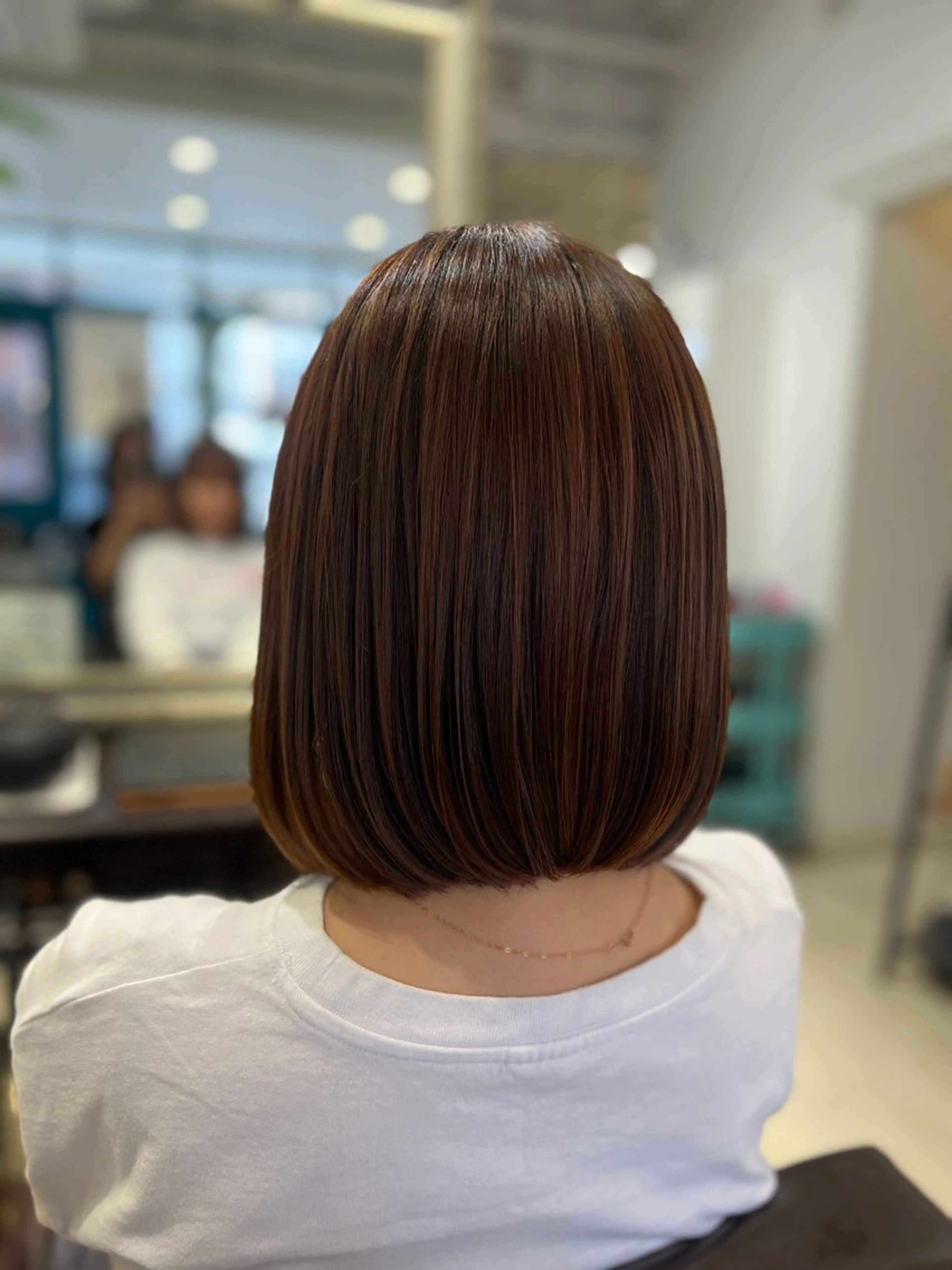 ミディアム カット 韓国風レイヤー ∕ 大隣 里桜のヘアスタイル