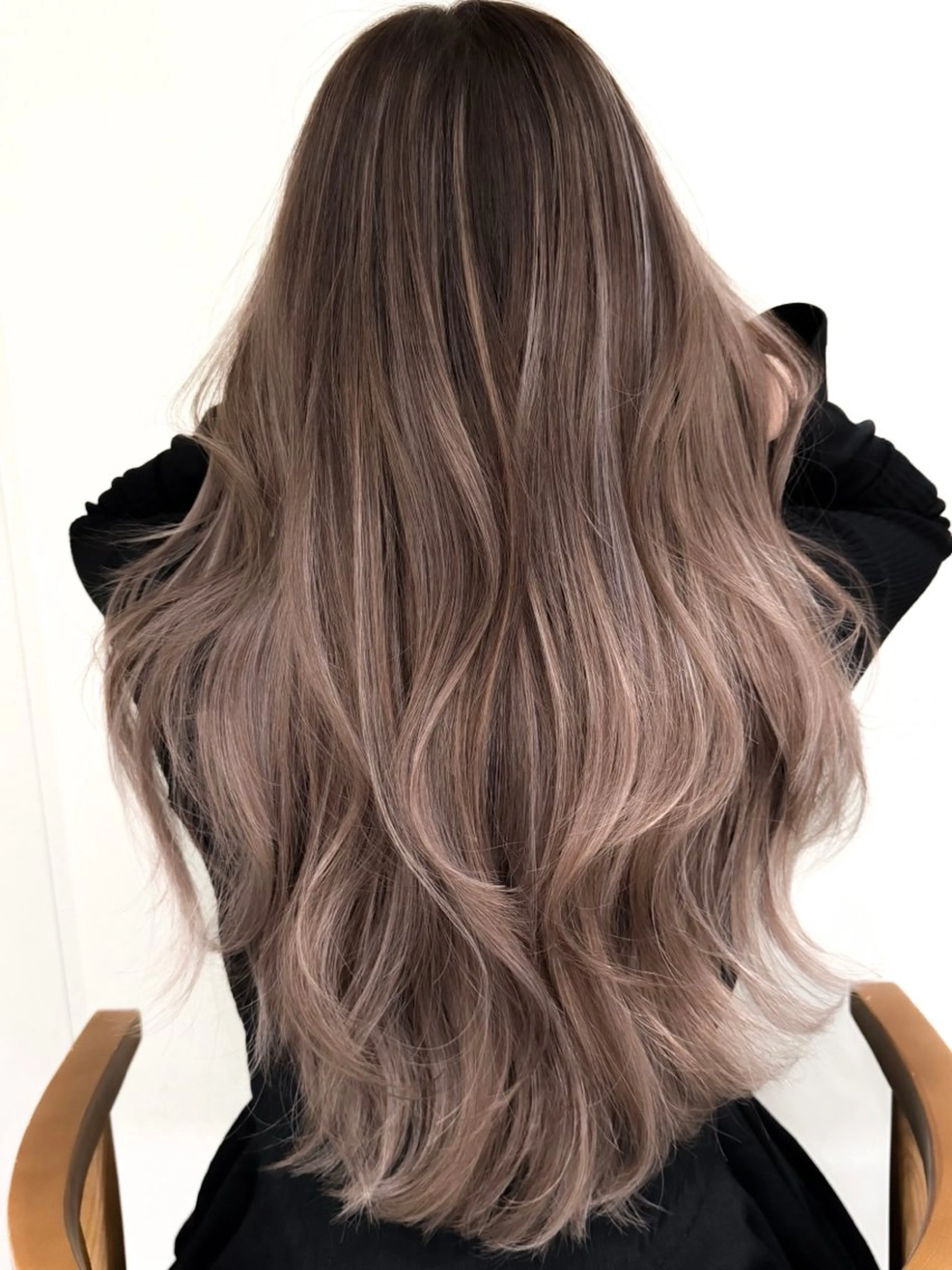セミロング カラー ヘアアレンジ ヘアカラー ✨レイヤーカット/透 名感カラー特化✨のヘアスタイル