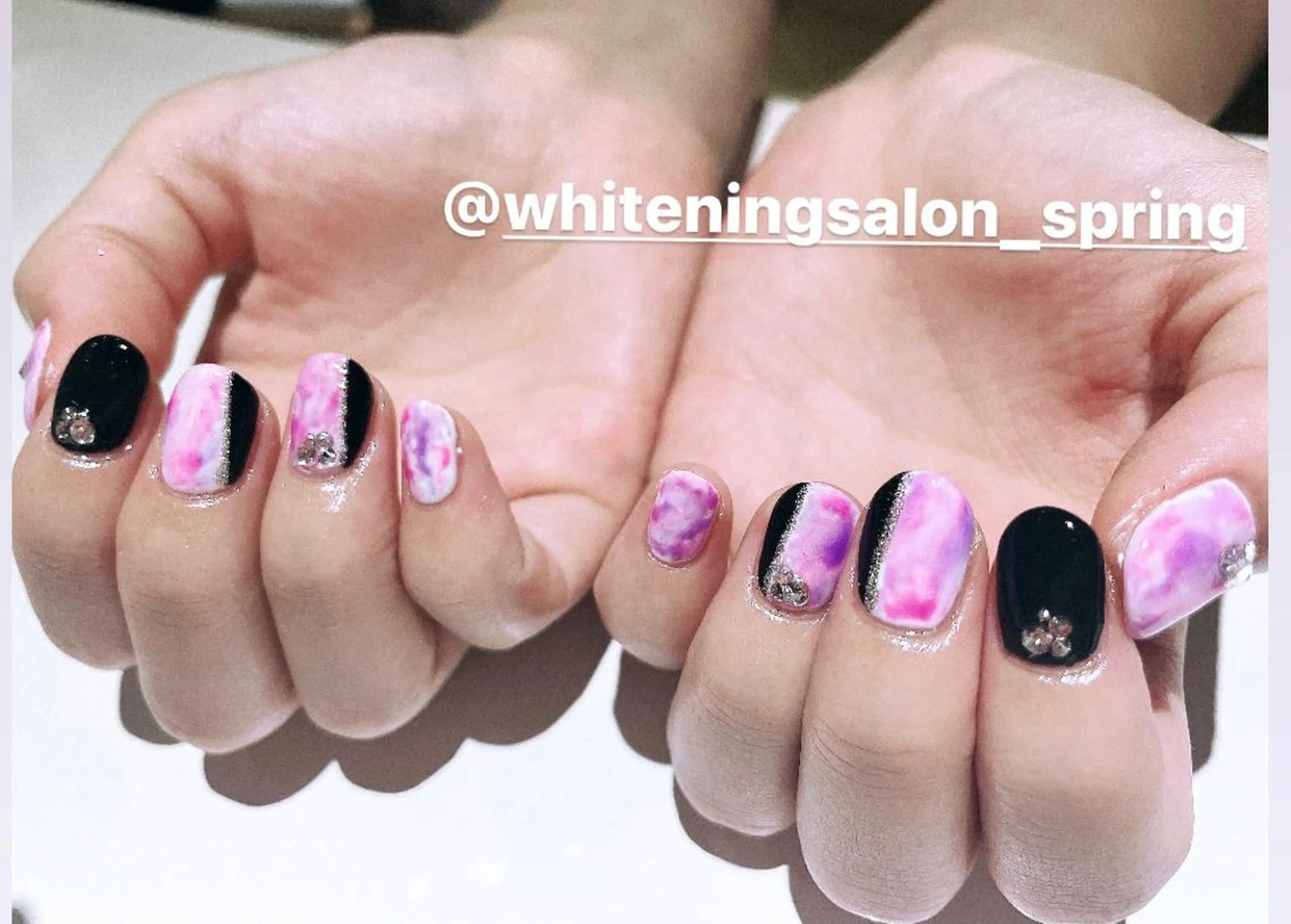 ネイル Nakao Hitomiのネイルデザイン