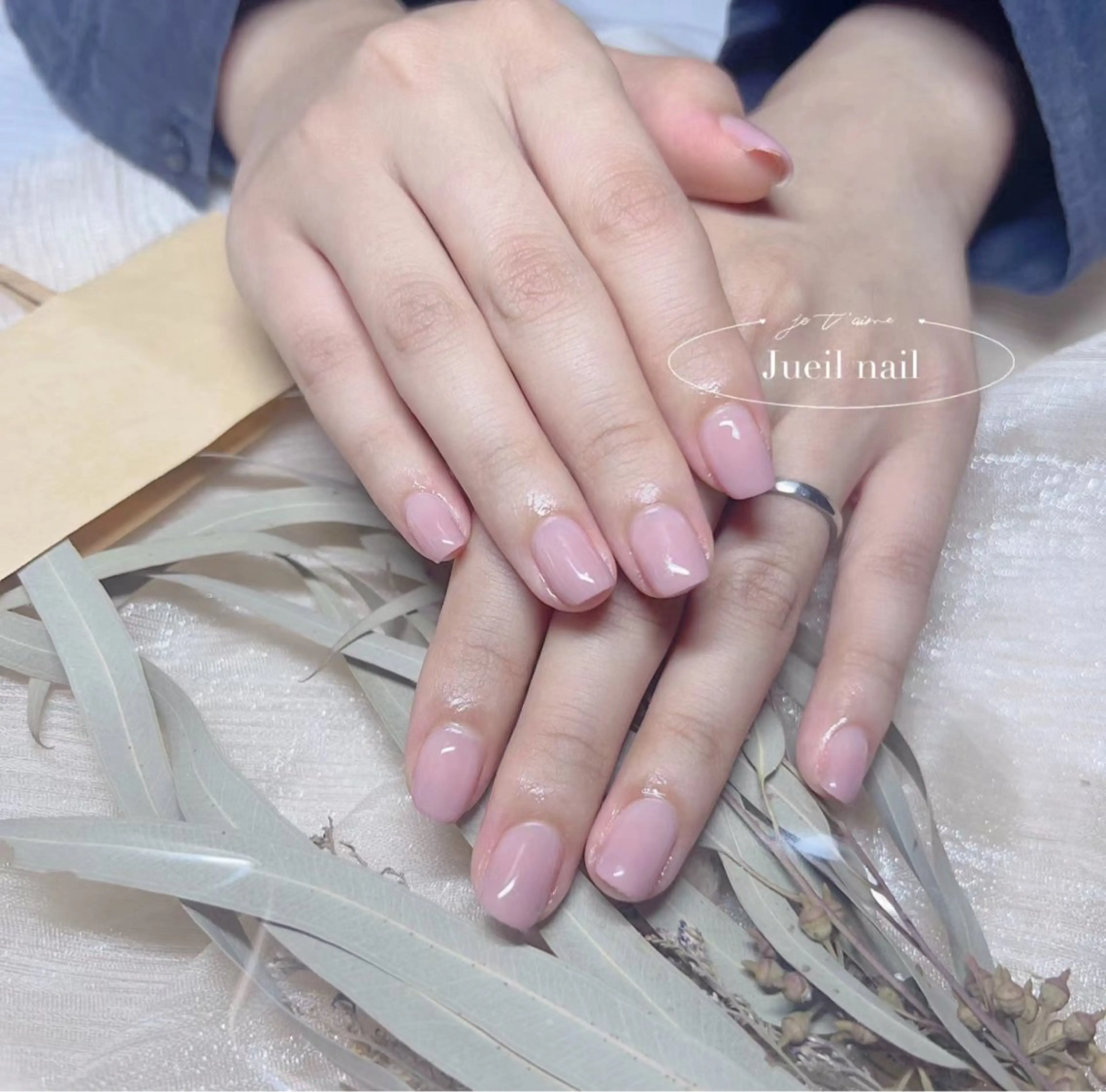 ネイル ハンドネイル KURE ISAKIのネイルデザイン