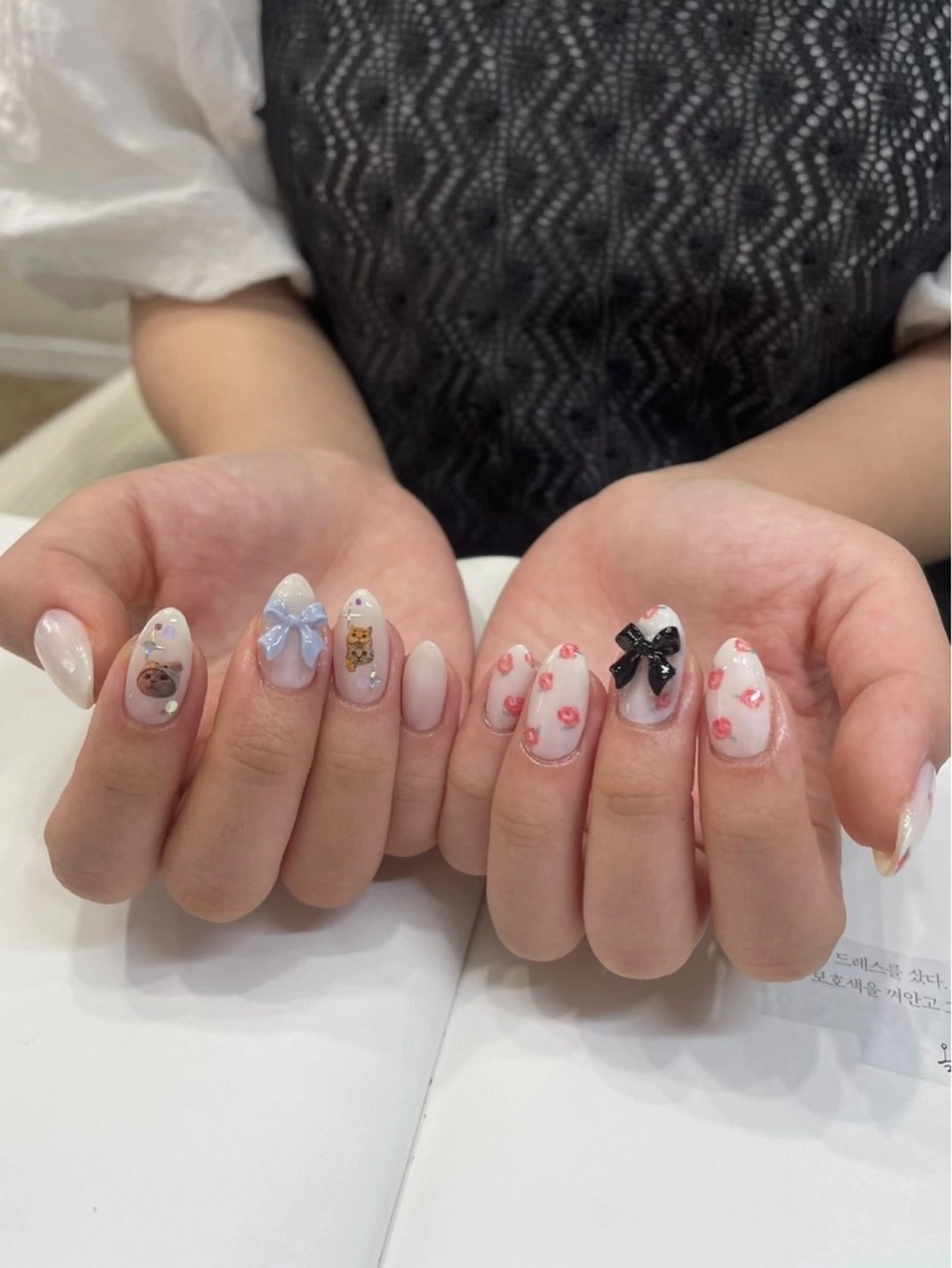 ネイル ジェルネイル ロングネイル パラジェル ネイルズシャトン🪡 ネイリスト斉藤のネイルデザイン