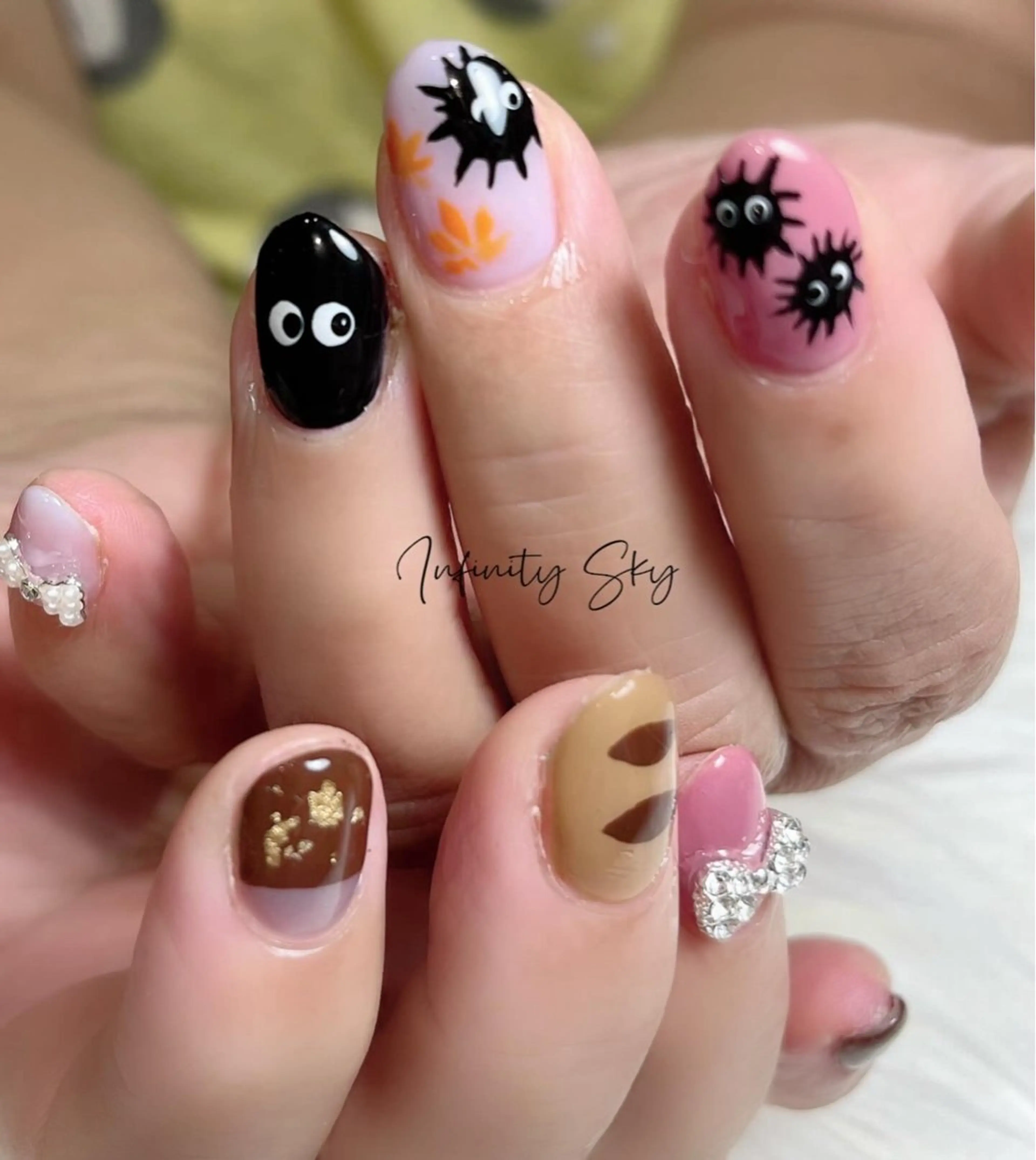 ネイル infinity skyのネイルデザイン